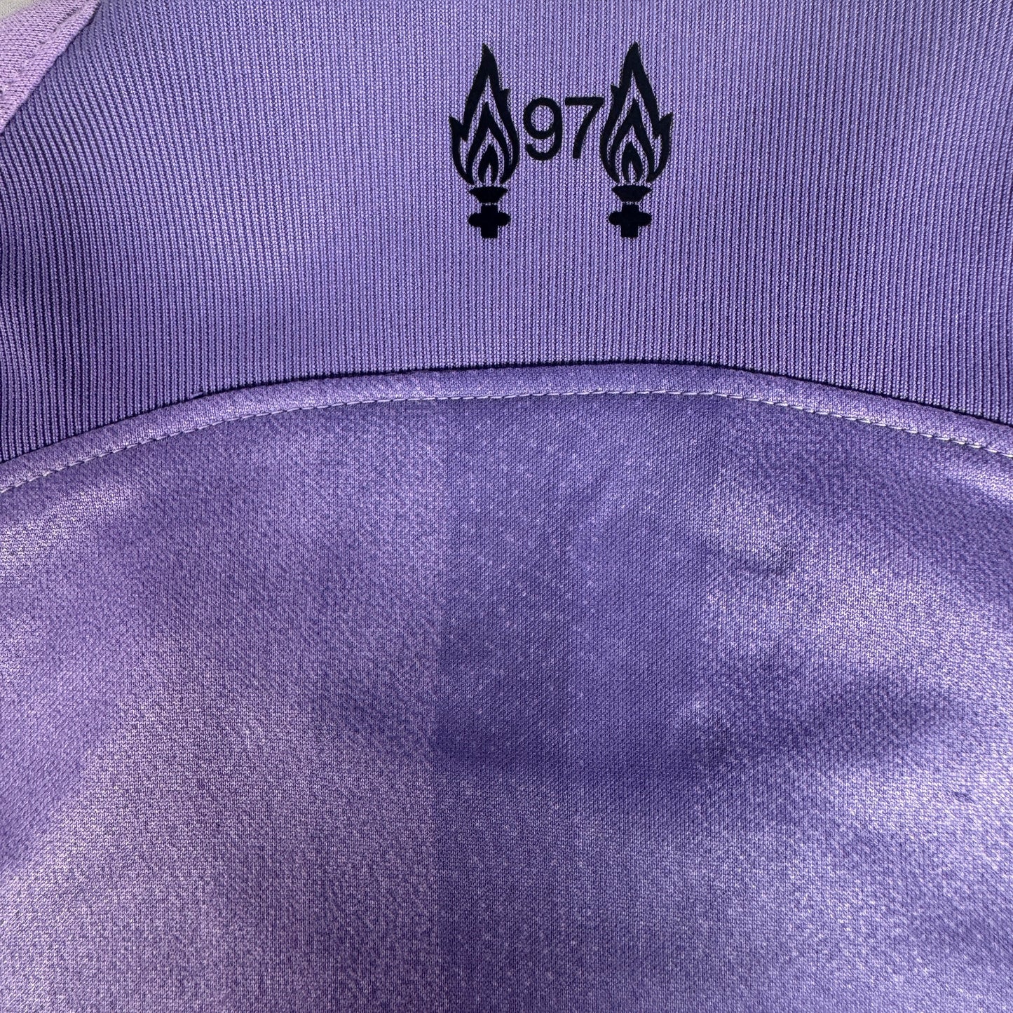 Liverpool 2022/2023 Goalkeeper Football Shirt Medium