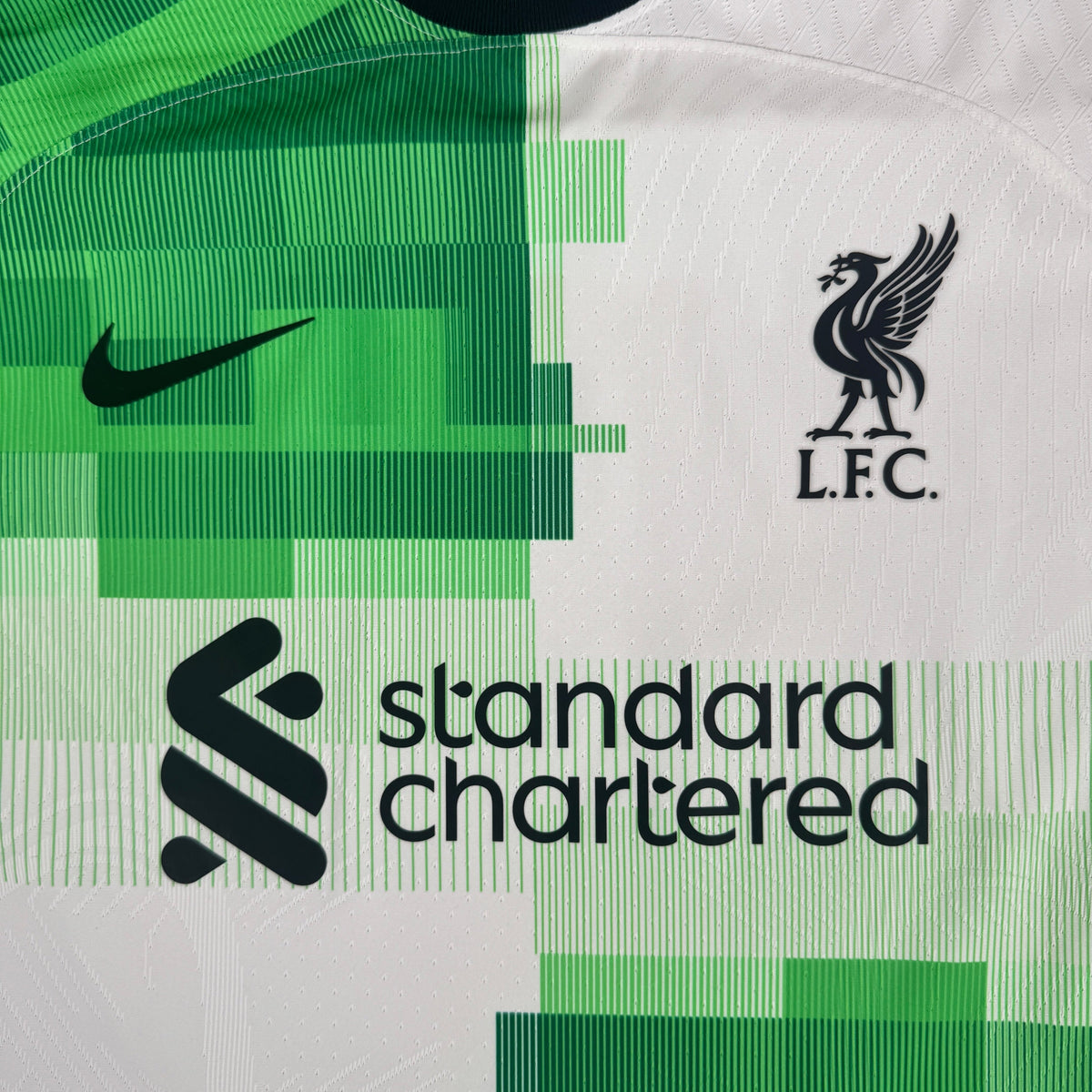Liverpool 2023/2024 Away Dri-FIT ADV Football Shirt 2XL