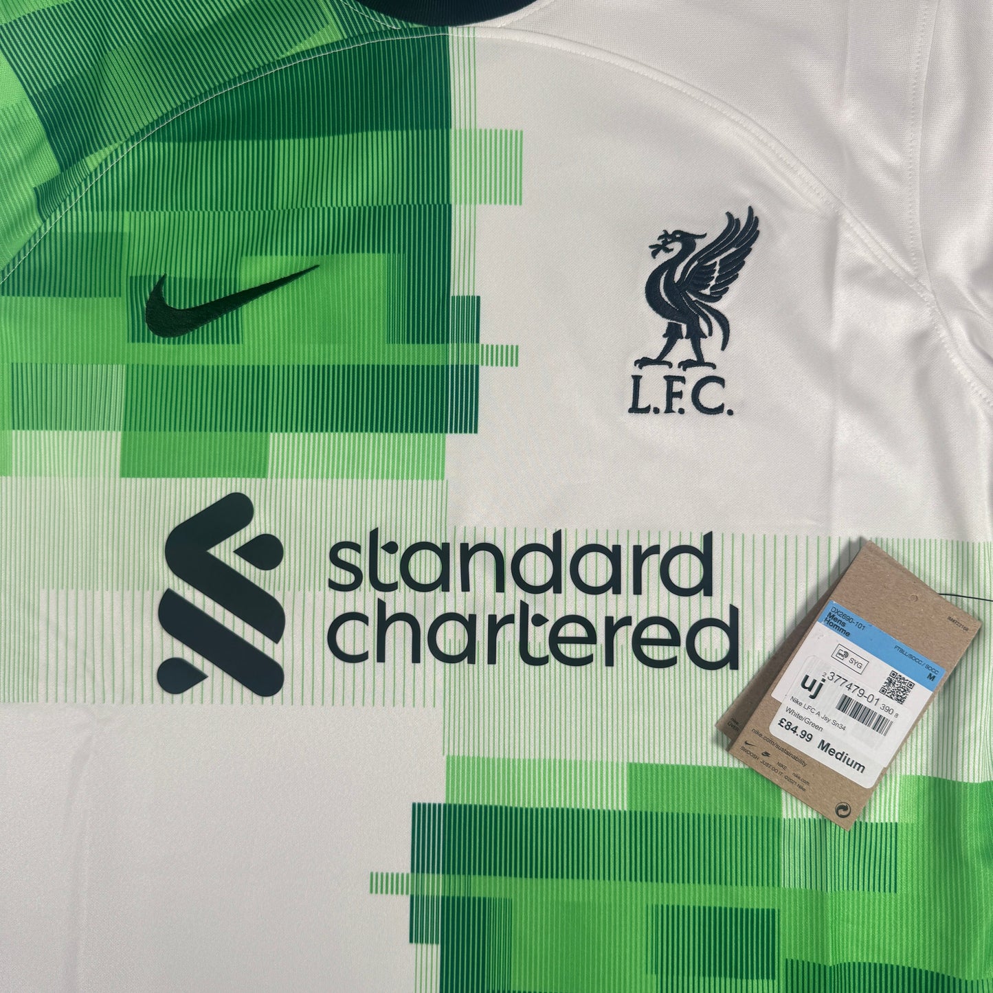 Liverpool 2023/2024 Away Football Shirt Medium BNWT