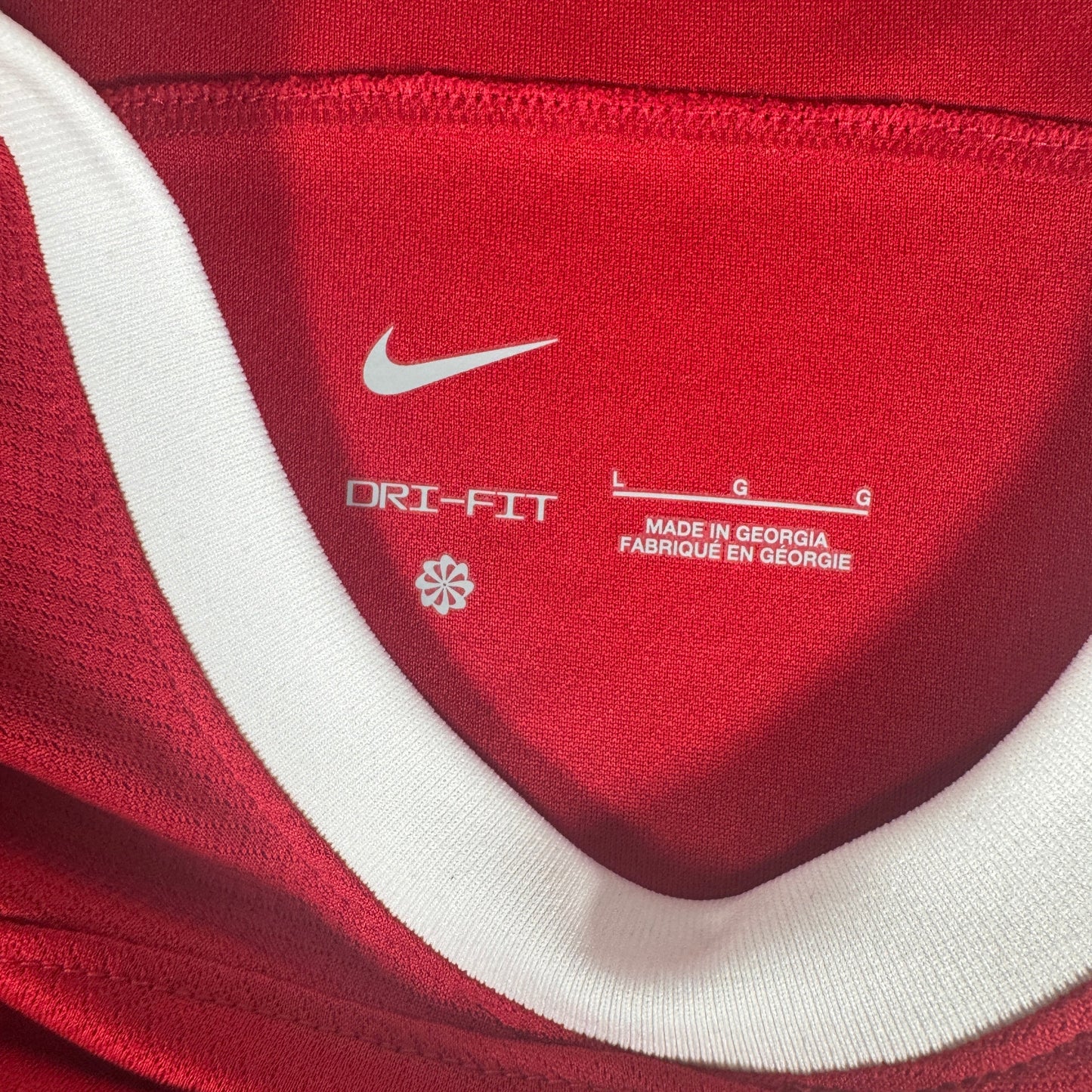 Liverpool 2023/2024 Home Football Shirt Large BNWT