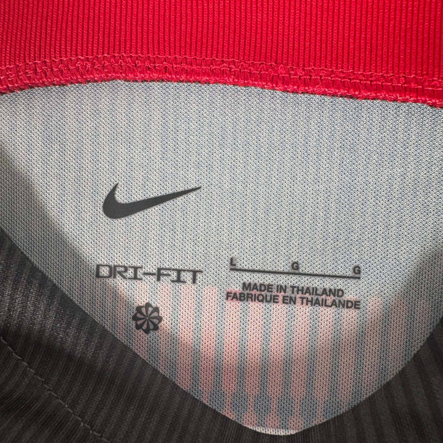 Liverpool 2023/2024 Pre Match Training Football Shirt Large