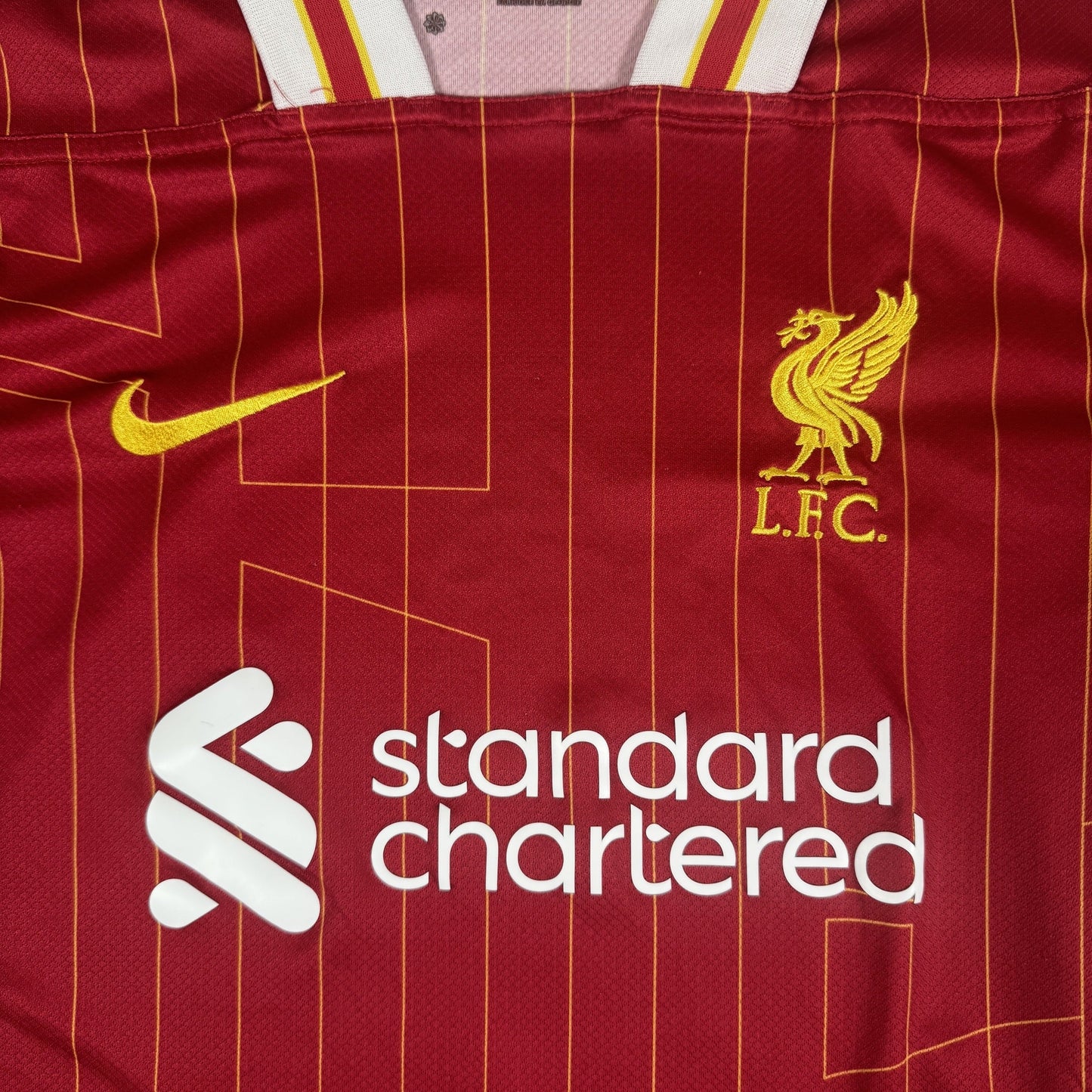 Liverpool 2024/2025 Home Football Shirt Medium