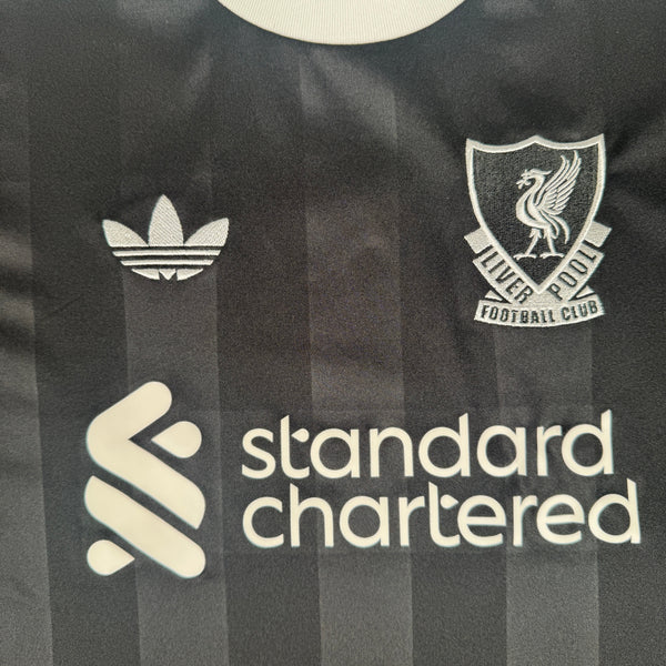 Liverpool 2025/2026 Goalkeeper Football Shirt 2XL
