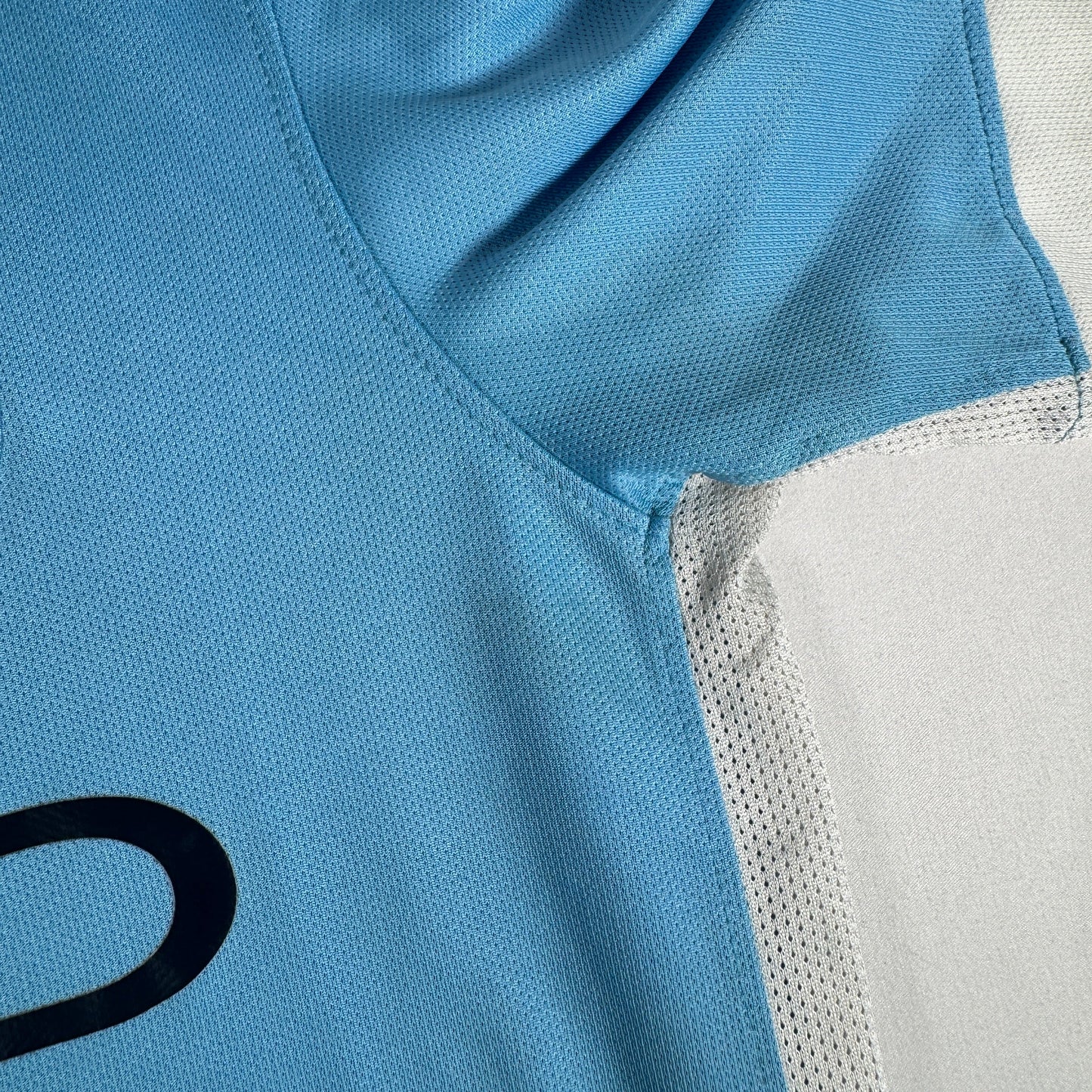 Manchester City 2015/2016 Home Football Shirt Small