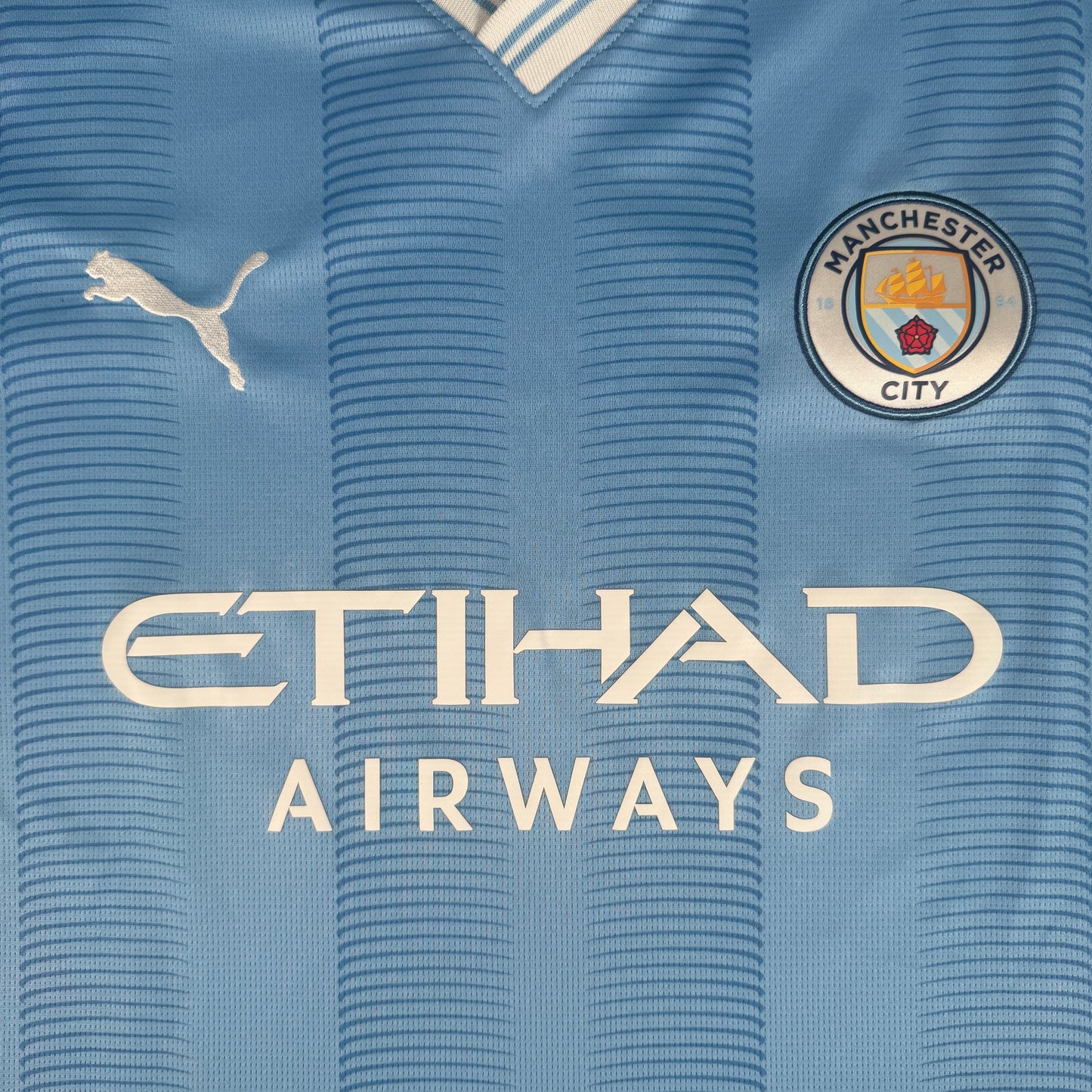Manchester City 2023/2024 Home Football Shirt Small