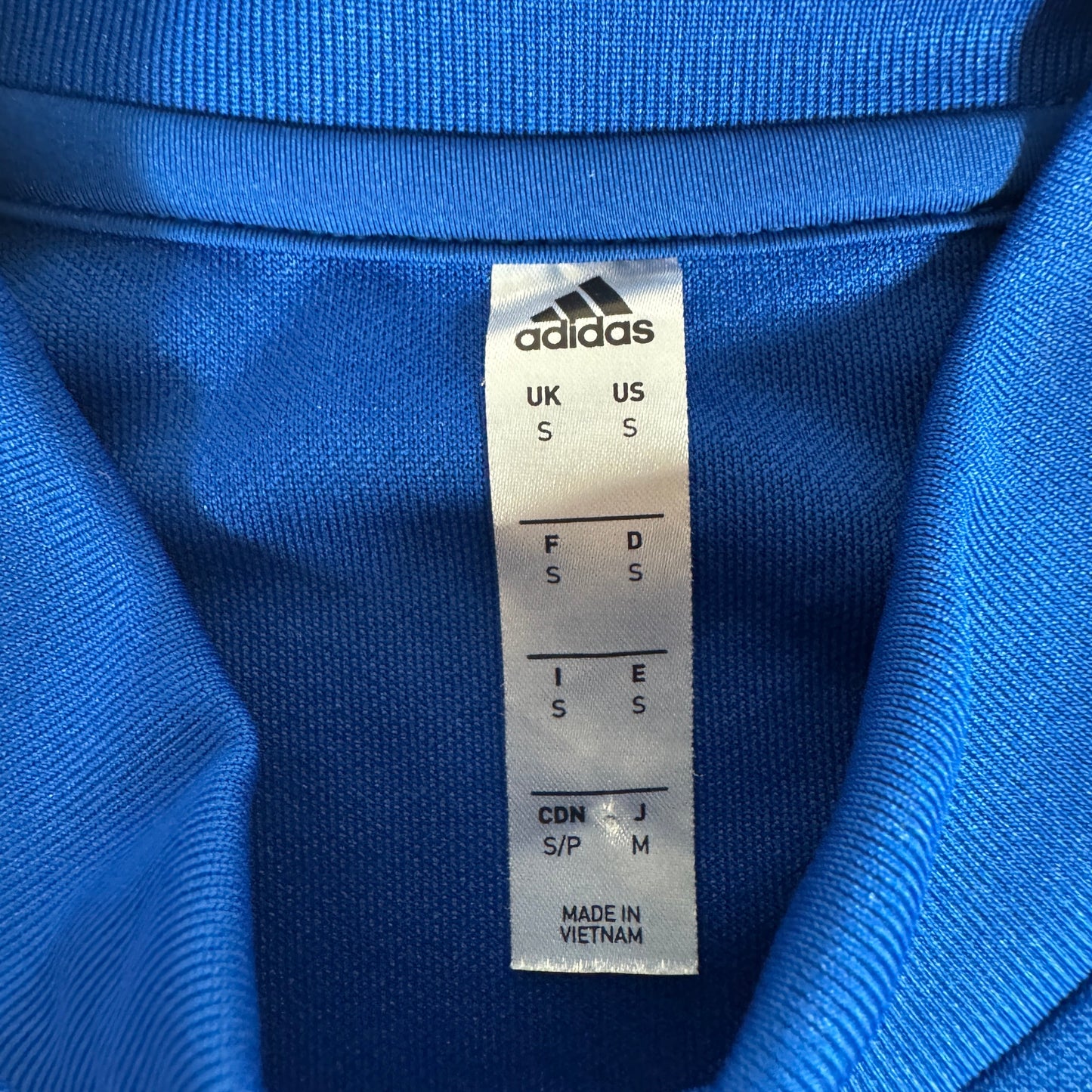 Manchester United 2019/2020 Training Football Shirt Small