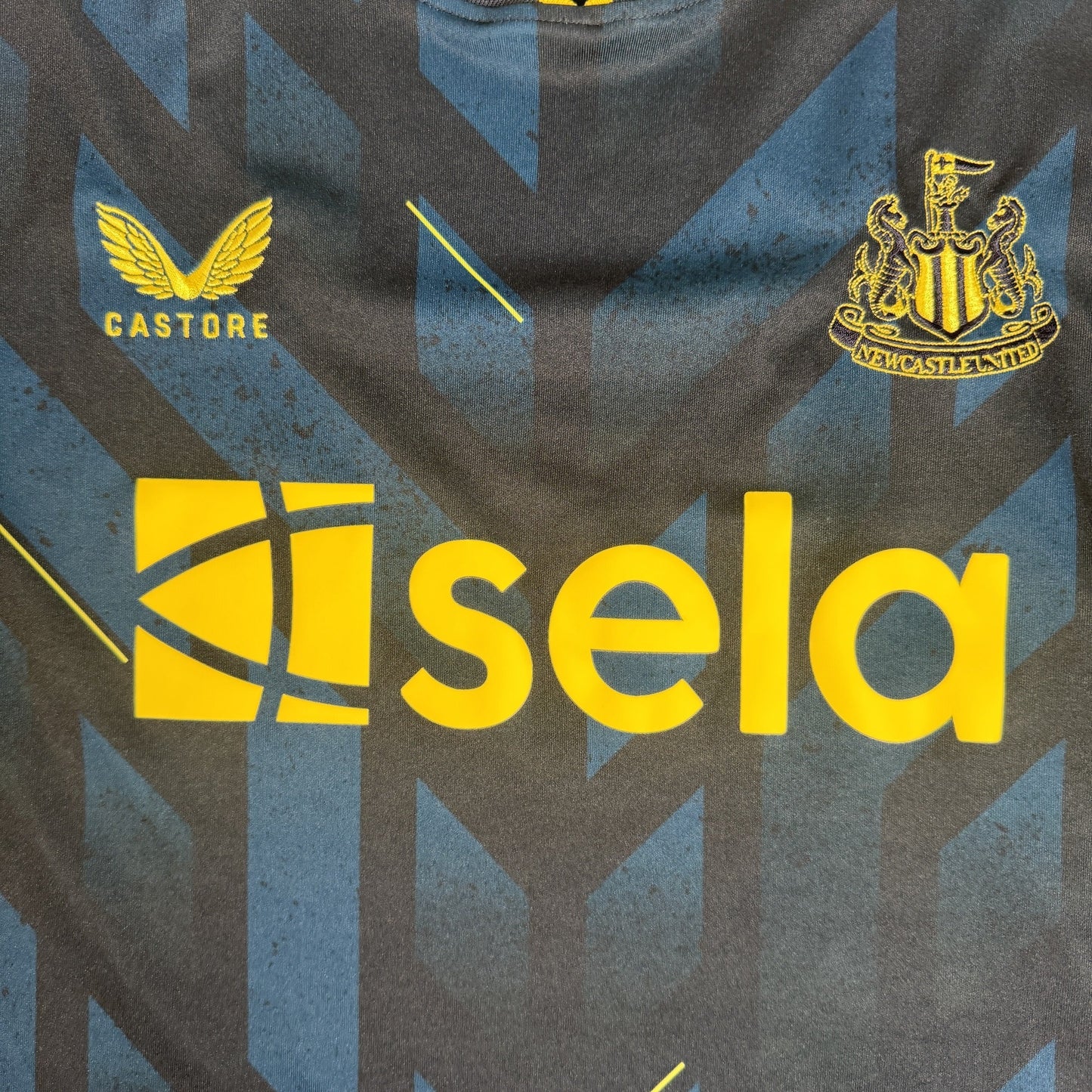 Newcastle United 2023/2024 Third Football Shirt XXL