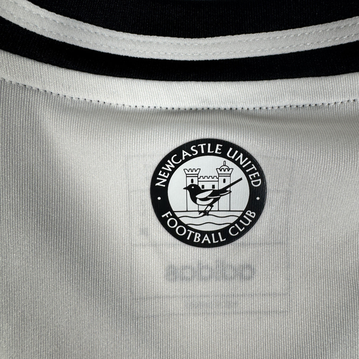 Newcastle United 2024/2025 Home Football Shirt Large
