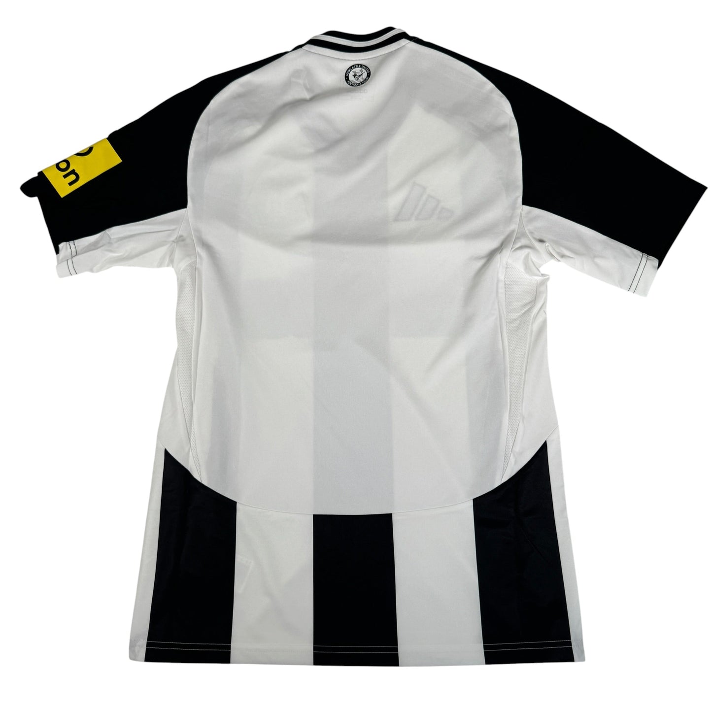 Newcastle United 2024/2025 Home Football Shirt Small BNWT BNIB