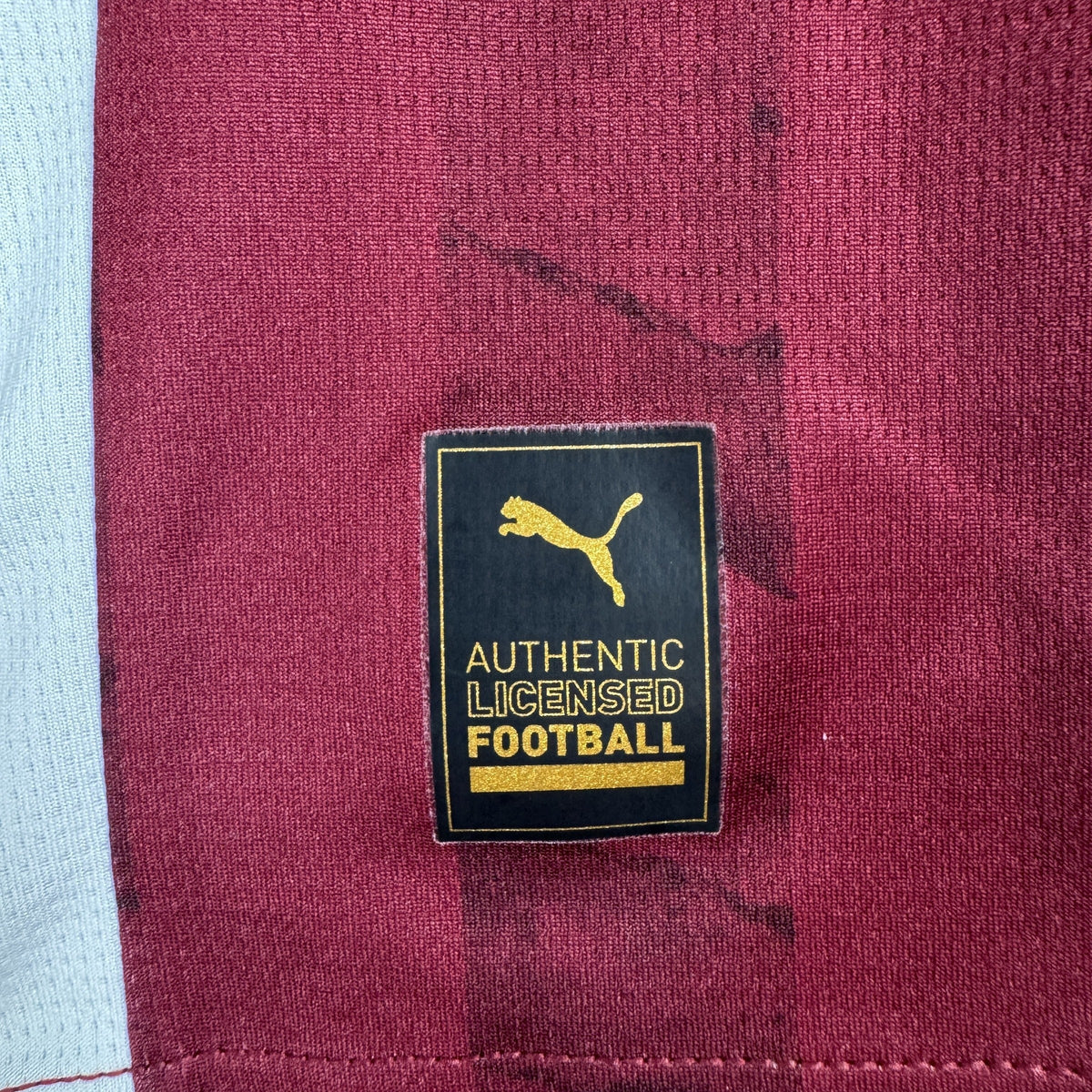 Northampton Town 2025/2026 Home Football Shirt Medium