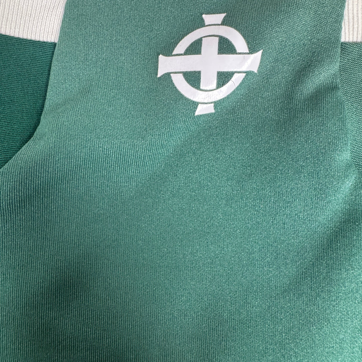 Northern Ireland 2022/2023/2024 Home Football Shirt Small