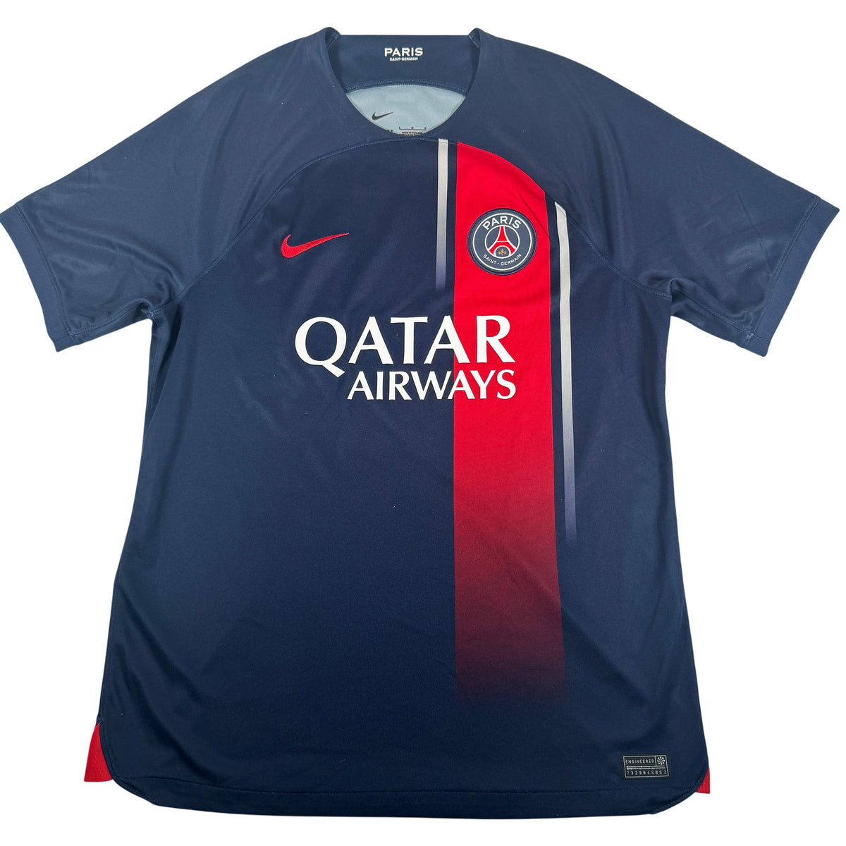 Paris Saint-Germain 2023/2024 Home Football Shirt Large