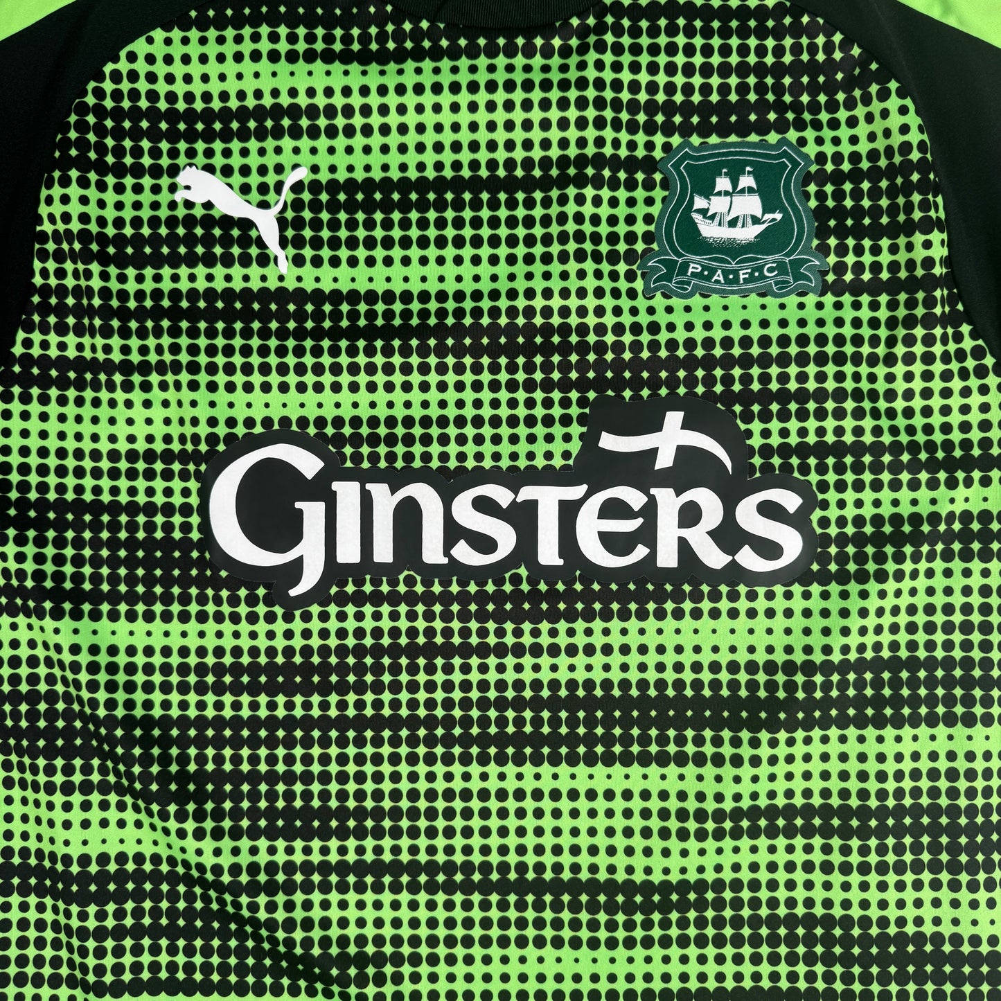 Plymouth Argyle 2017/2018 Away Football Shirt Large