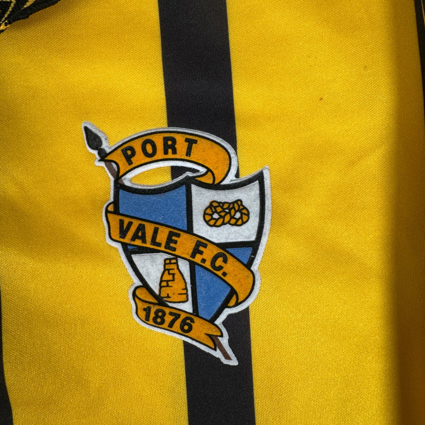 Port Vale 1994/1995 Away Football Shirt Large