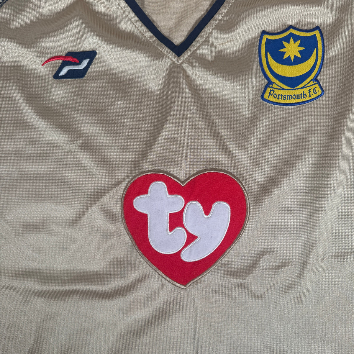 Portsmouth 2002/2003 Third Long Sleeve Football Shirt Large