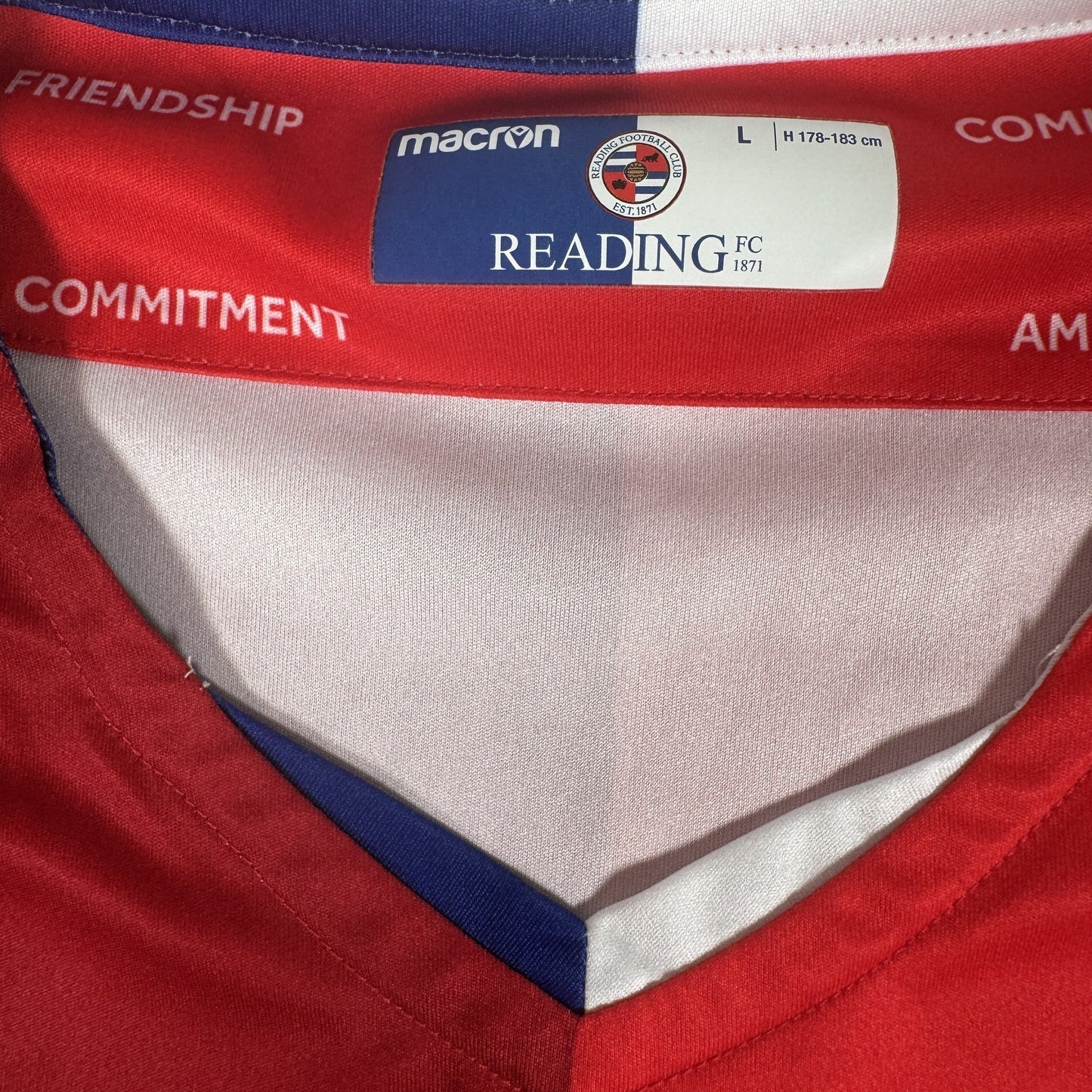 Reading 2020/2021 Away Football Shirt Large