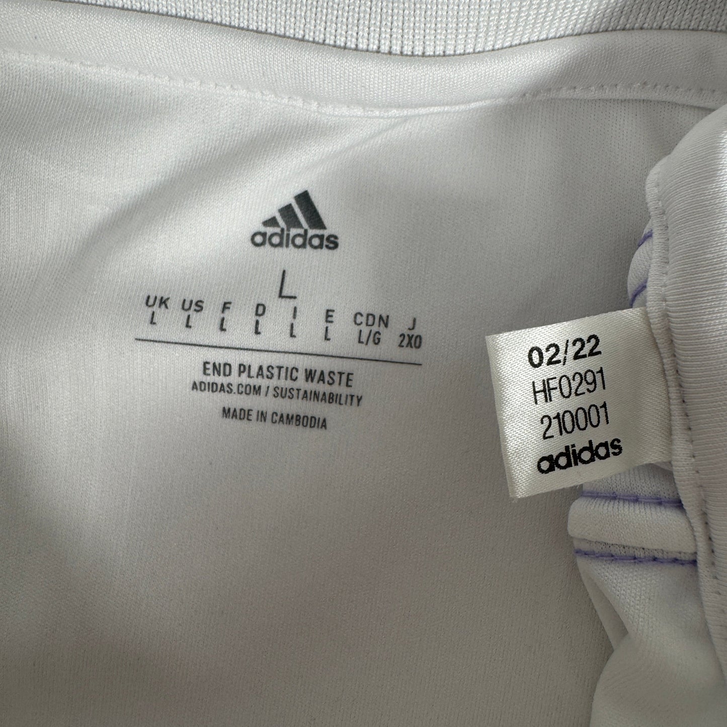 Real Madrid 2022/2023 Home Football Shirt Large