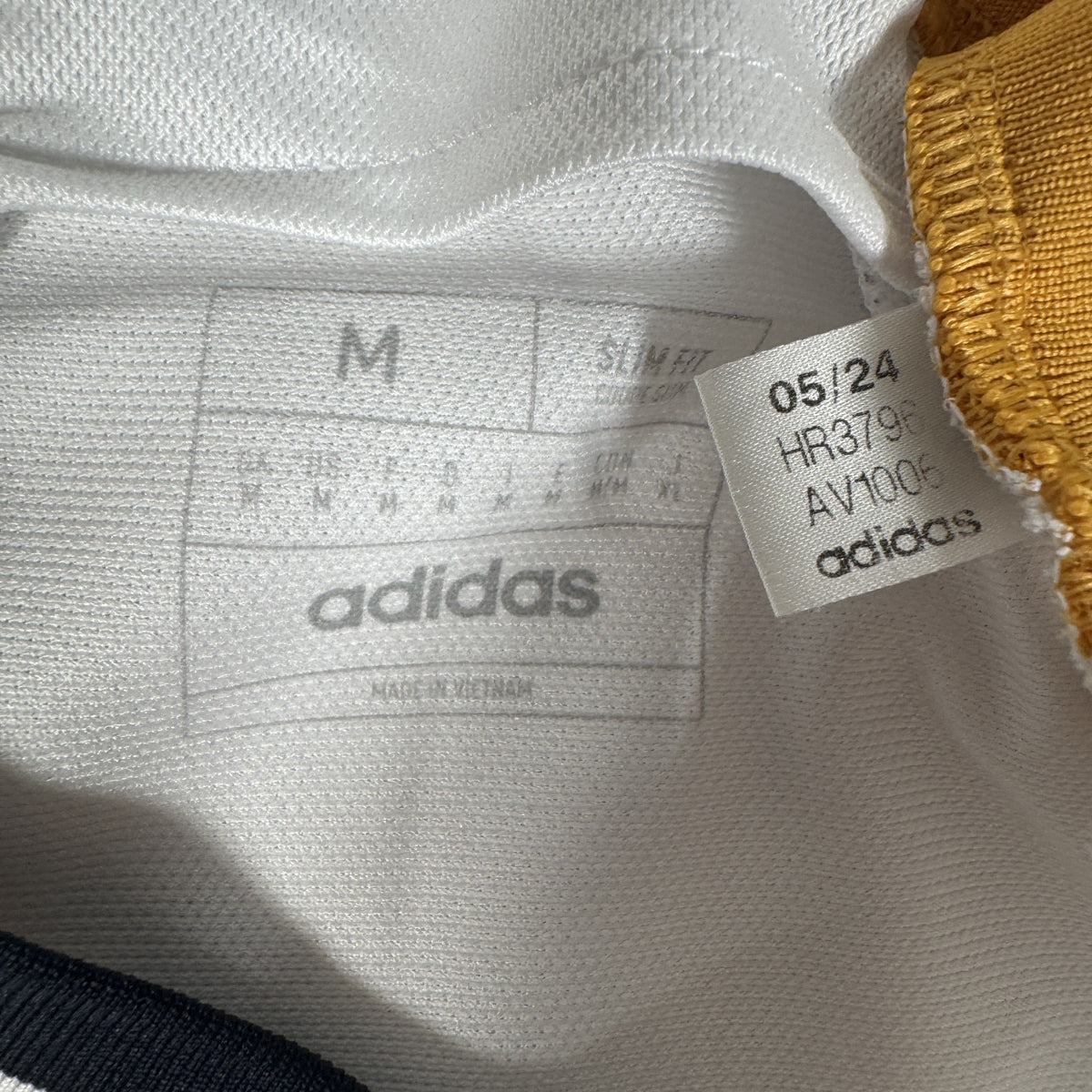 Real Madrid 2023/2024 Home Football Shirt Medium