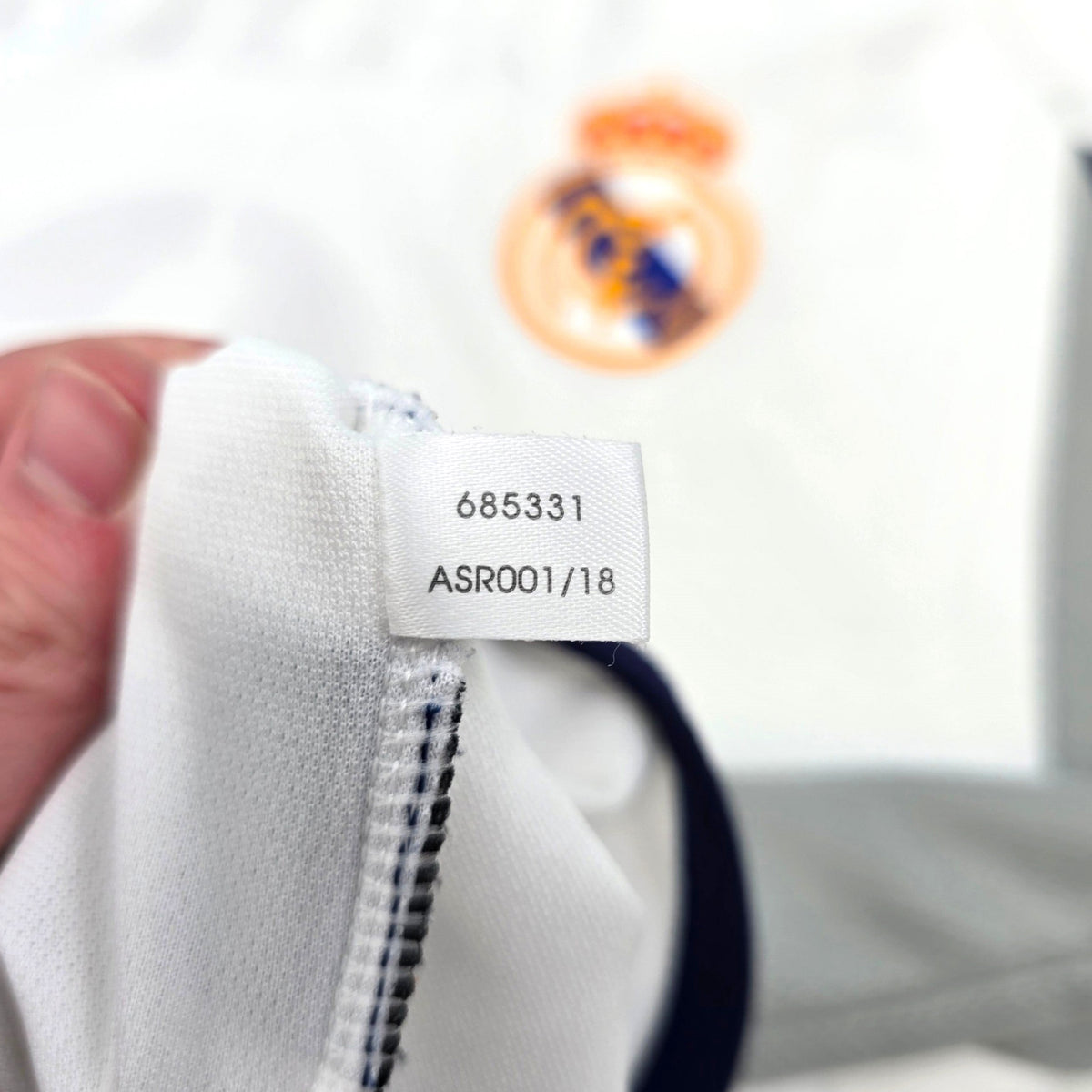 2000/01 Real Madrid Home Football Shirt (XL) Adidas #3 R. Carlos