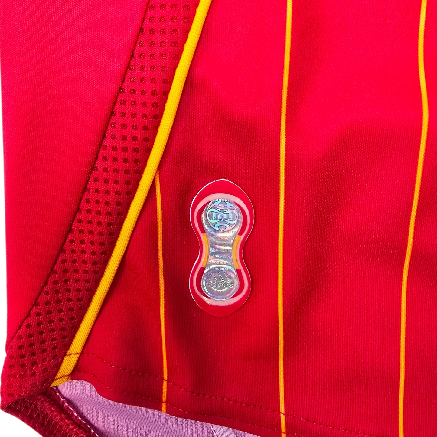 2006/08 Spain Home Football Shirt (L) Adidas #9 Torres