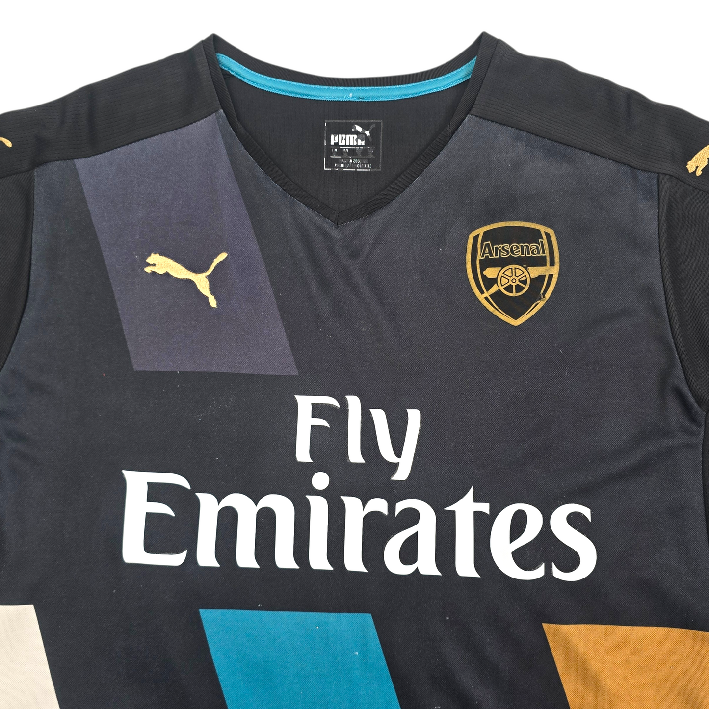 2015/16 Arsenal Third Football Shirt (L) Puma #12 Giroud