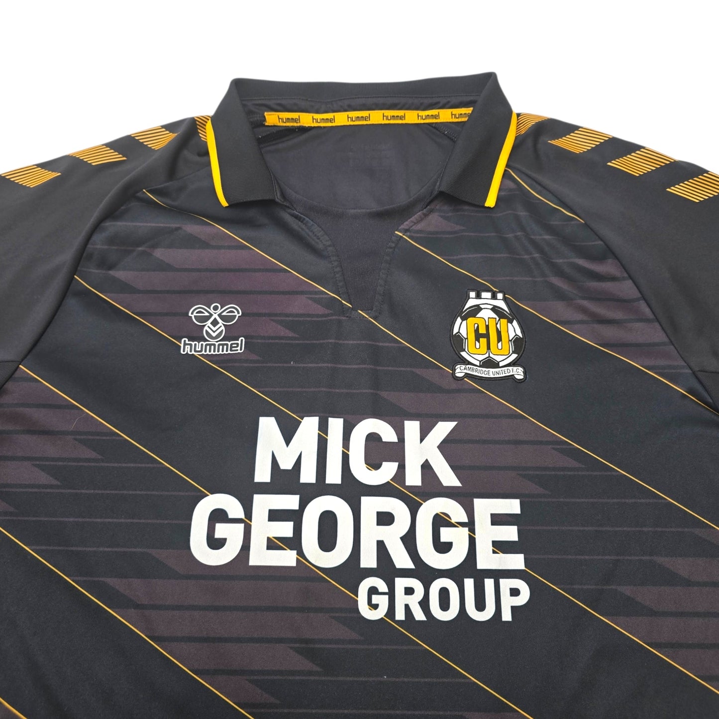 2021/22 Cambridge United Away Football Shirt (L) Hummel #14 Hoolahan