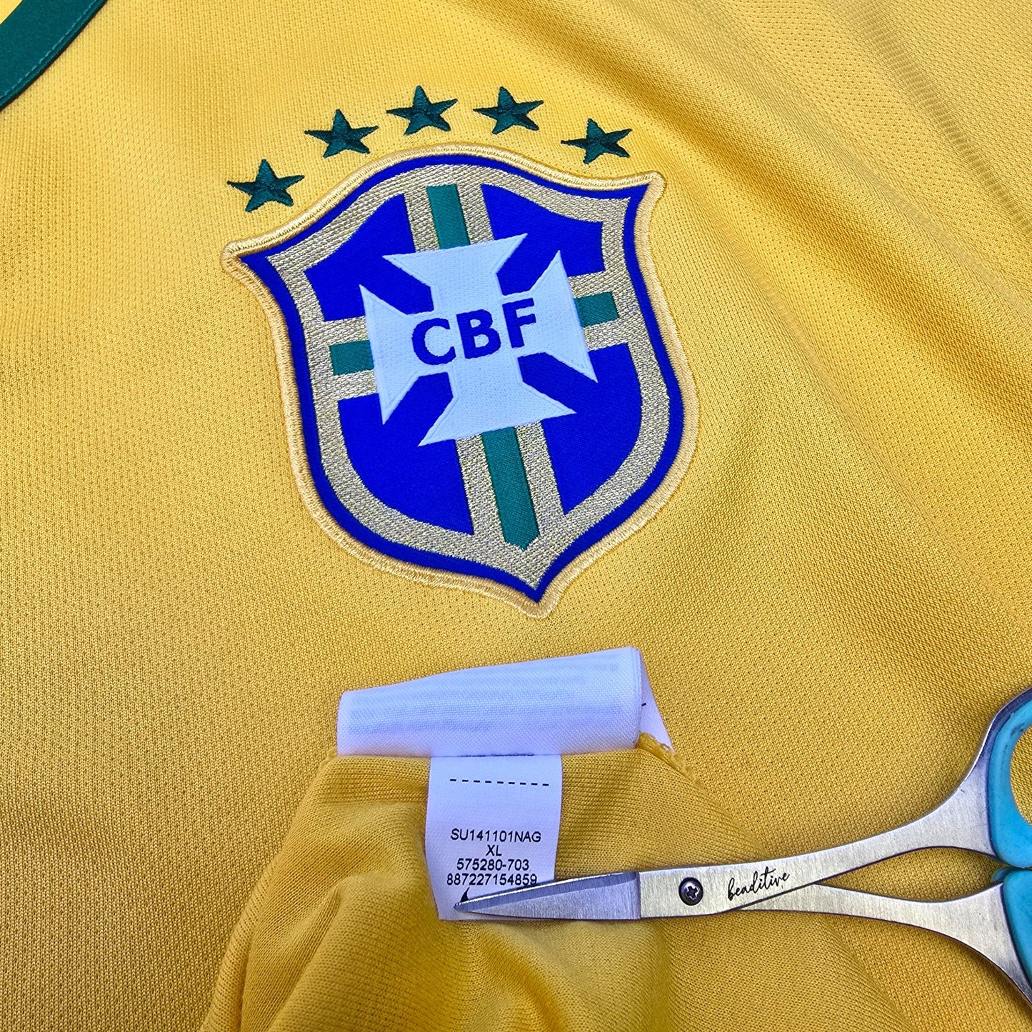 2014/15 Brazil Home Football Shirt (XL) Nike