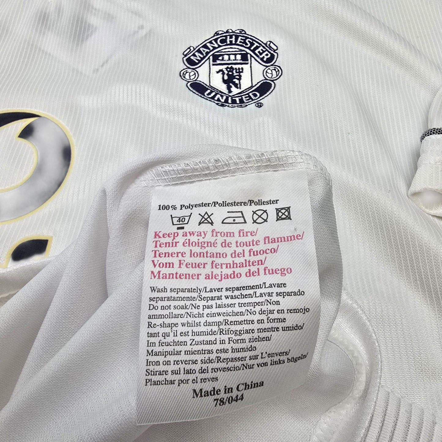 2000/01 Manchester United Away Football Shirt (XL) Umbro