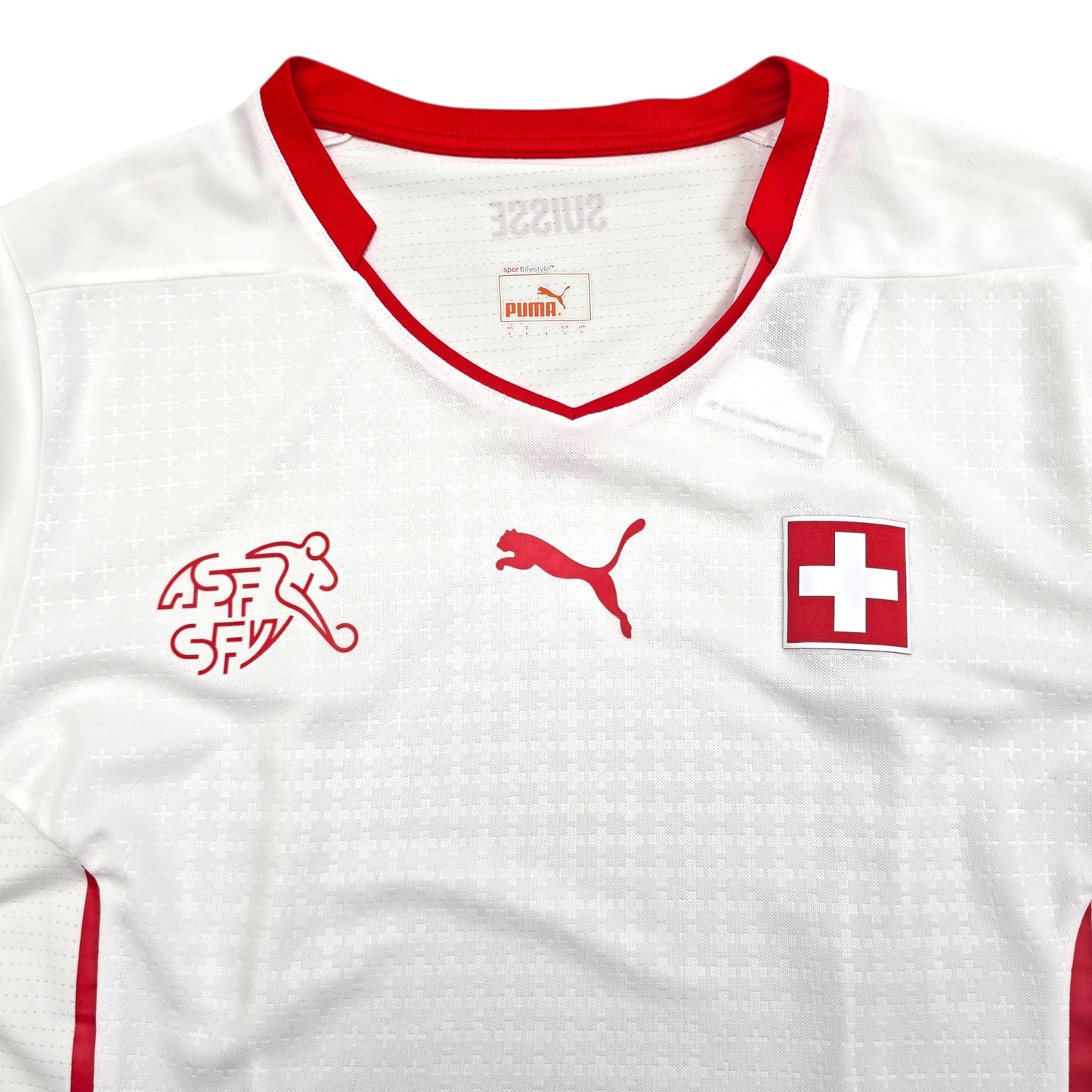 2014/15 Switzerland Away Football Shirt (L) Puma