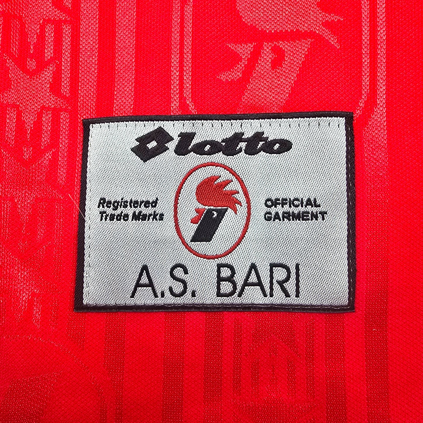 1997/98 Bari Away Football Shirt (XL) Lotto