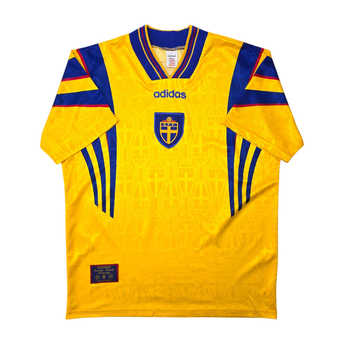 1996/98 Sweden Home Football Shirt (L) Adidas