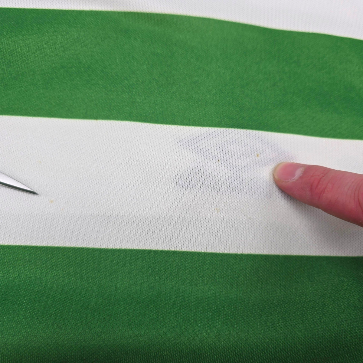 1999/01 Celtic Home Football Shirt (S) Umbro