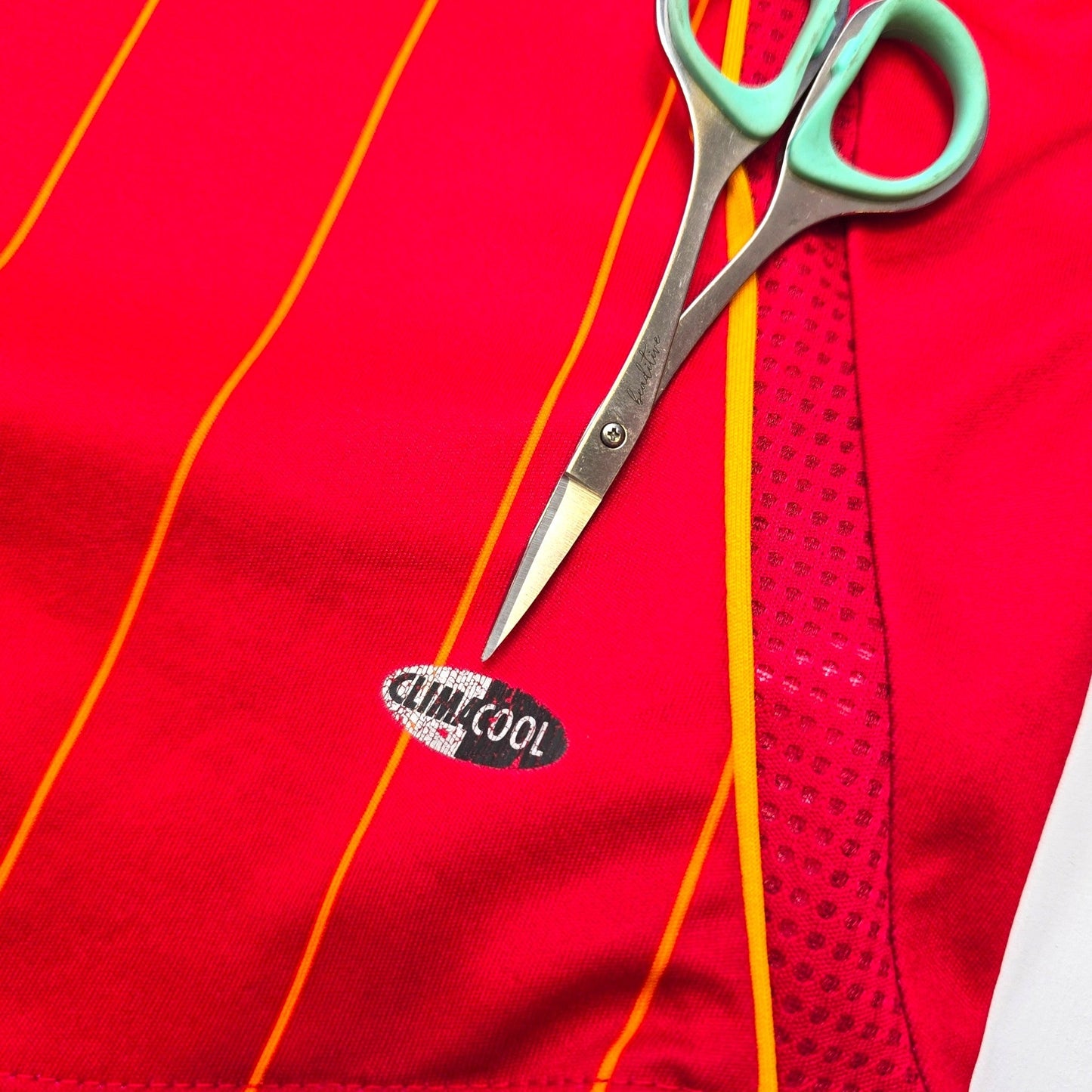 2006/08 Spain Home Football Shirt (M) Adidas #9 Torres