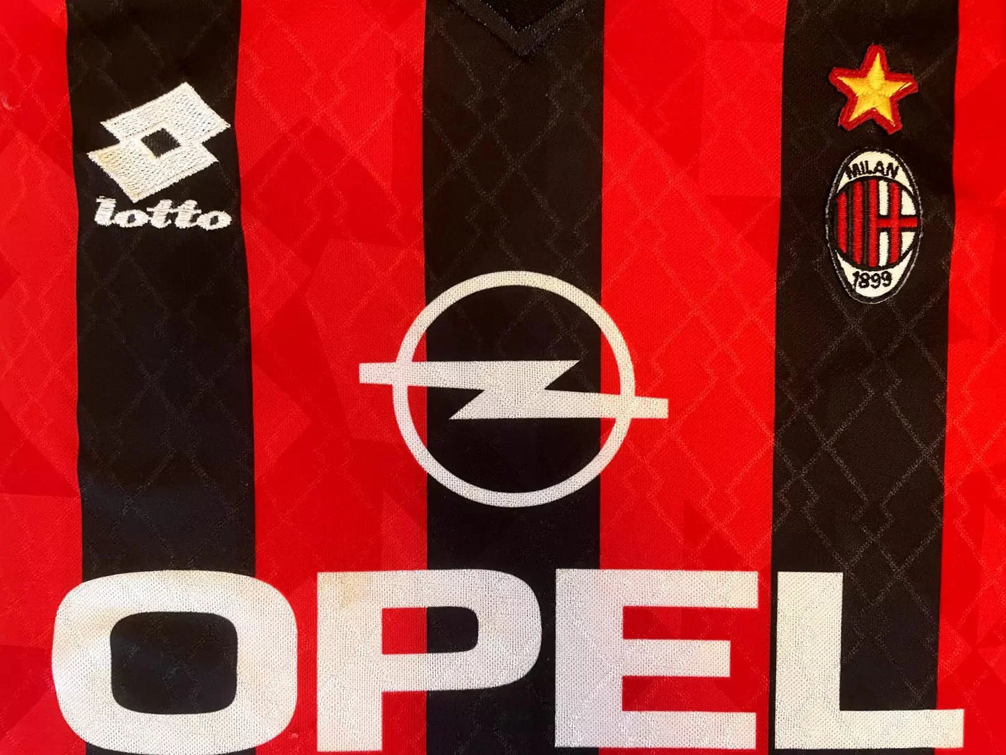 Store Shirt • AC Milan • 1995 • Lotto • Home • Size L