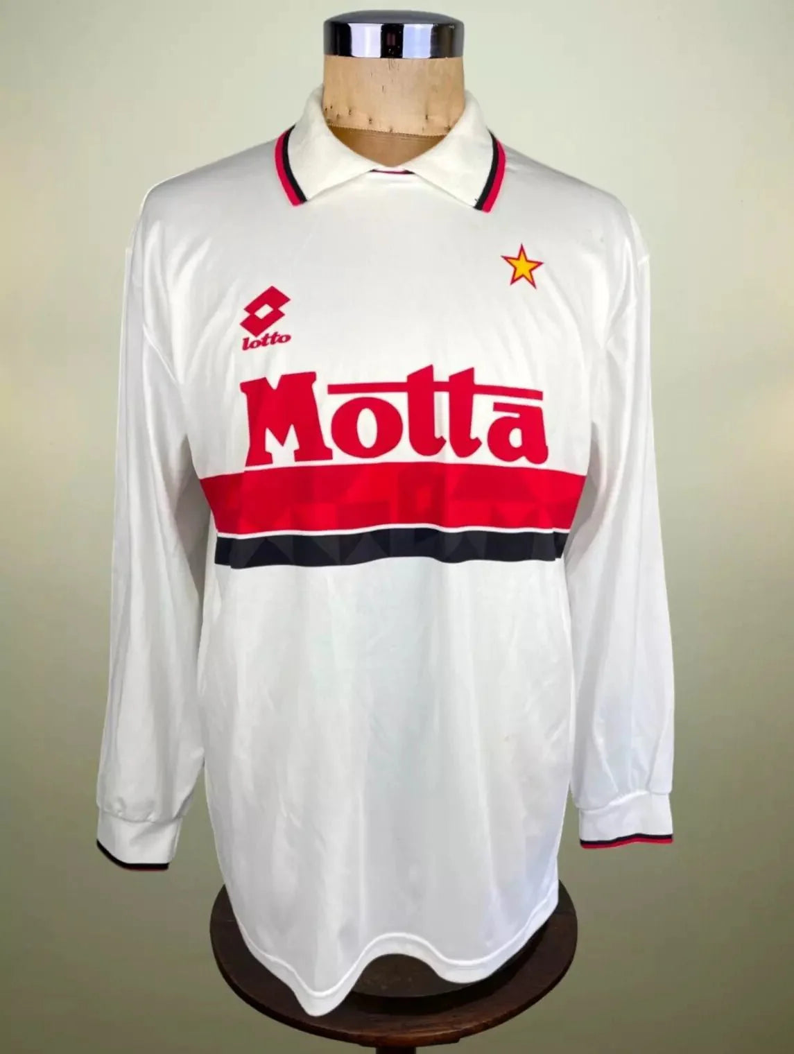 Store Shirt • AC Milan • 1993 • Lotto • Special Scudetto Champions Edition • Size XL