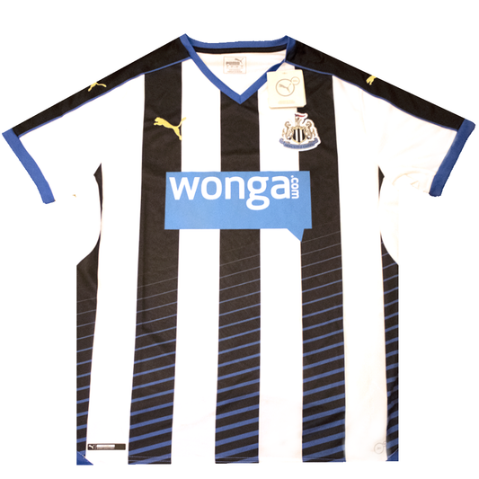 Newcastle United 2015-2016 Home Shirt (BNWT) M