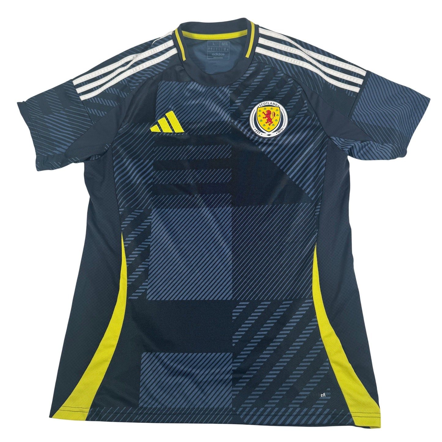 Scotland 2024/2025/2026 Home Football Shirt Large