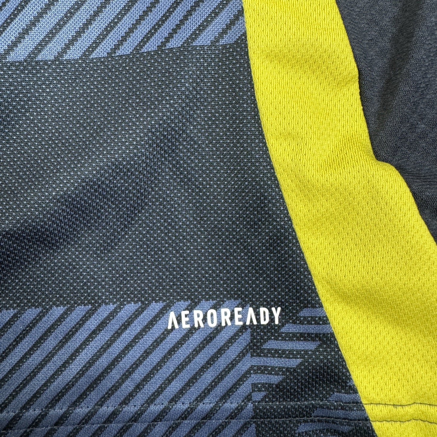 Scotland 2024/2025/2026 Home Football Shirt Medium