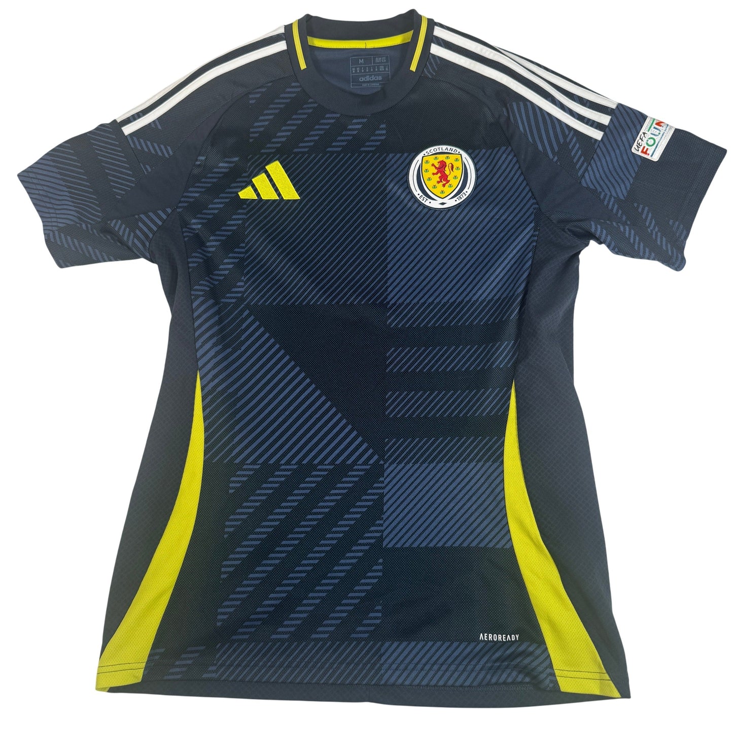 Scotland 2024/2025/2026 Home Football Shirt Medium