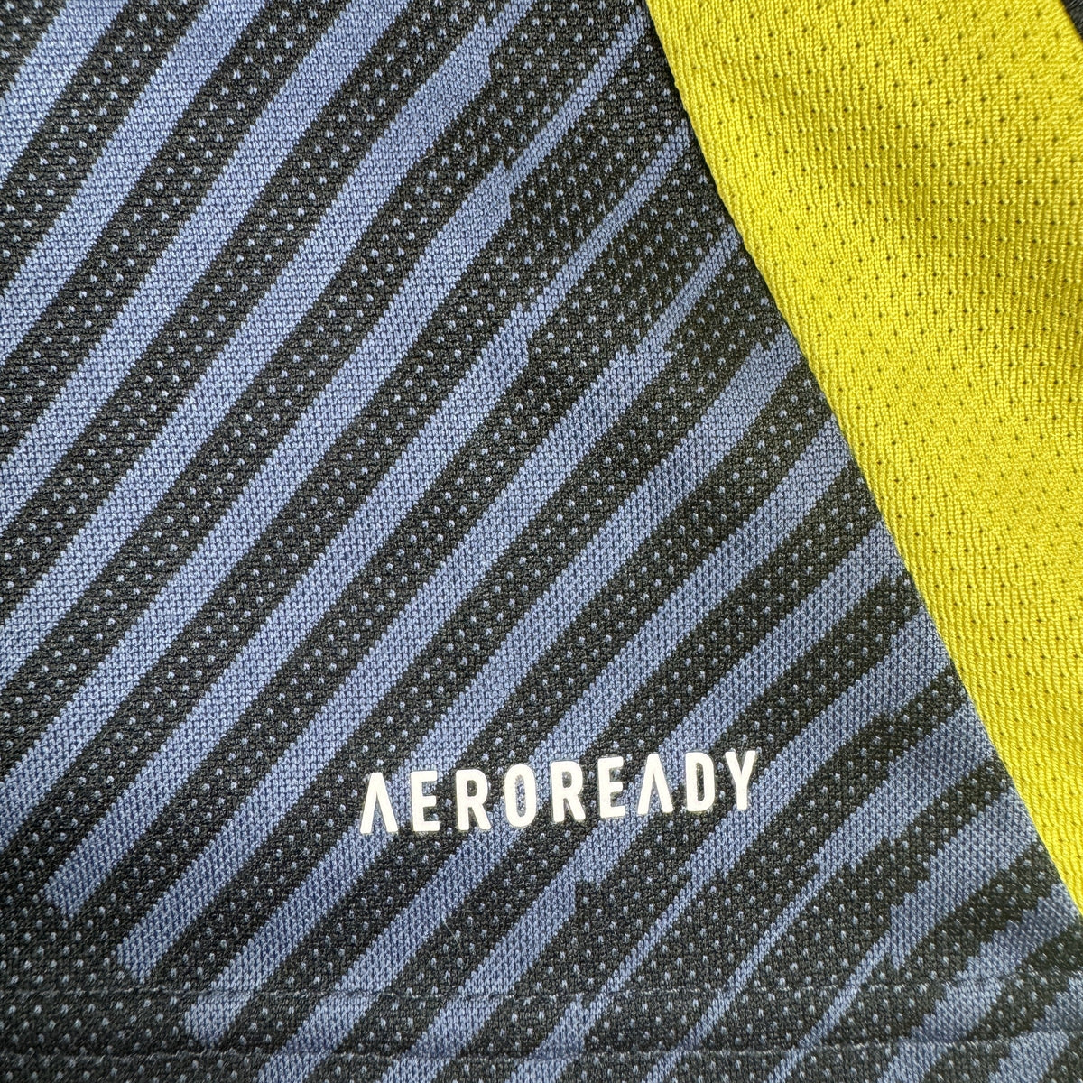 Scotland 2024/2025/2026 Home Football Shirt Medium