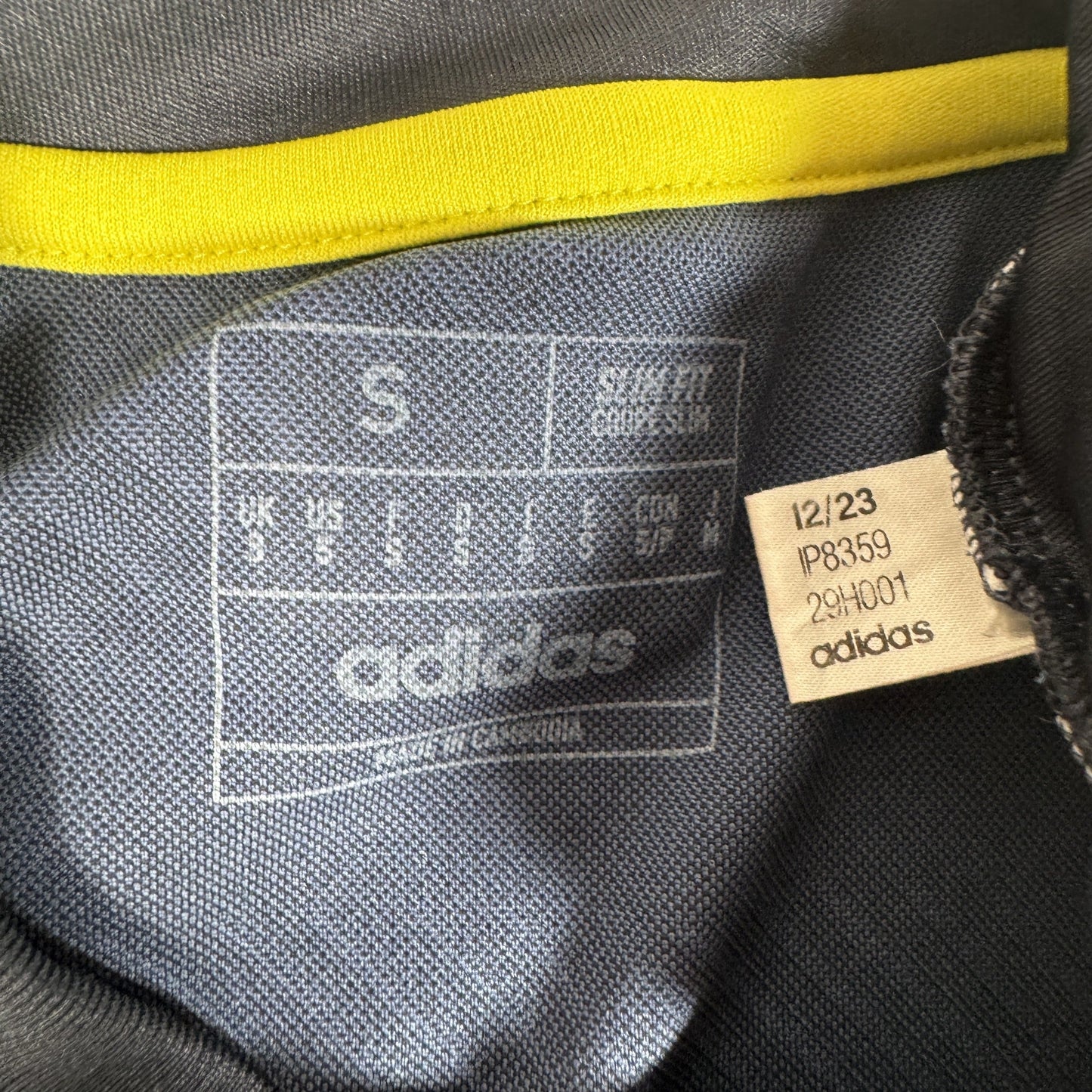 Scotland 2024/2025/2026 Home Football Shirt Small