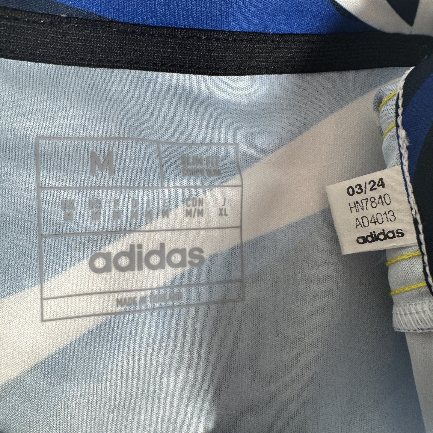 Scotland 2024/2025/2026 Training Football Shirt Medium