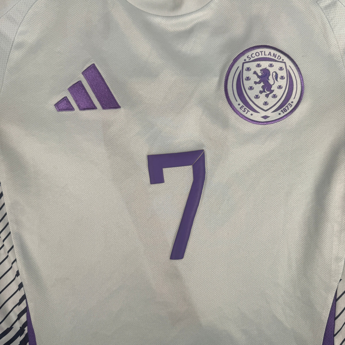 MCGINN 7 Scotland 2024/2025 Away Football Shirt Small