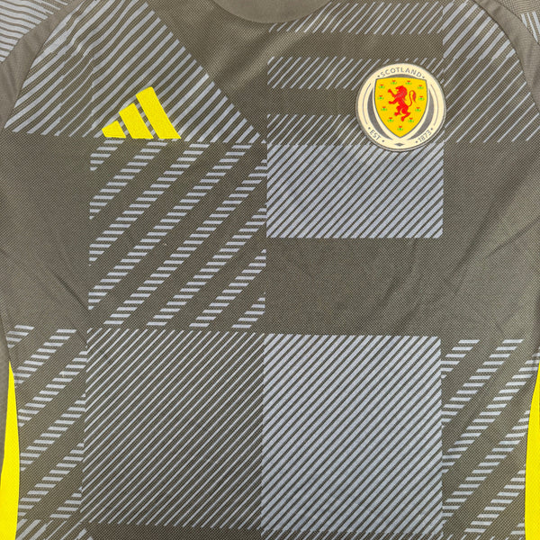 Scotland 2024/2025 Home Football Shirt 2XL