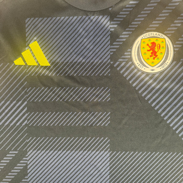Scotland 2024/2025 Home Football Shirt 2XL
