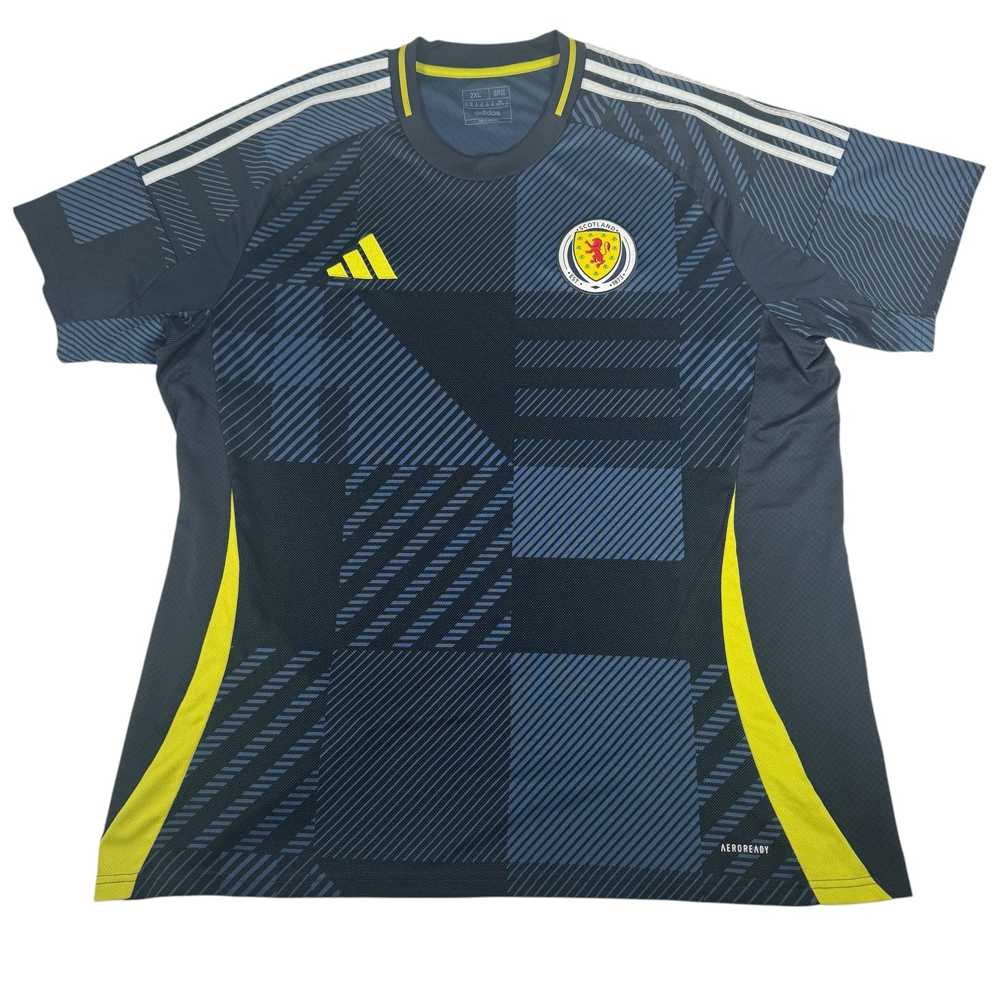 Scotland 2024/2025 Home Football Shirt 2XL