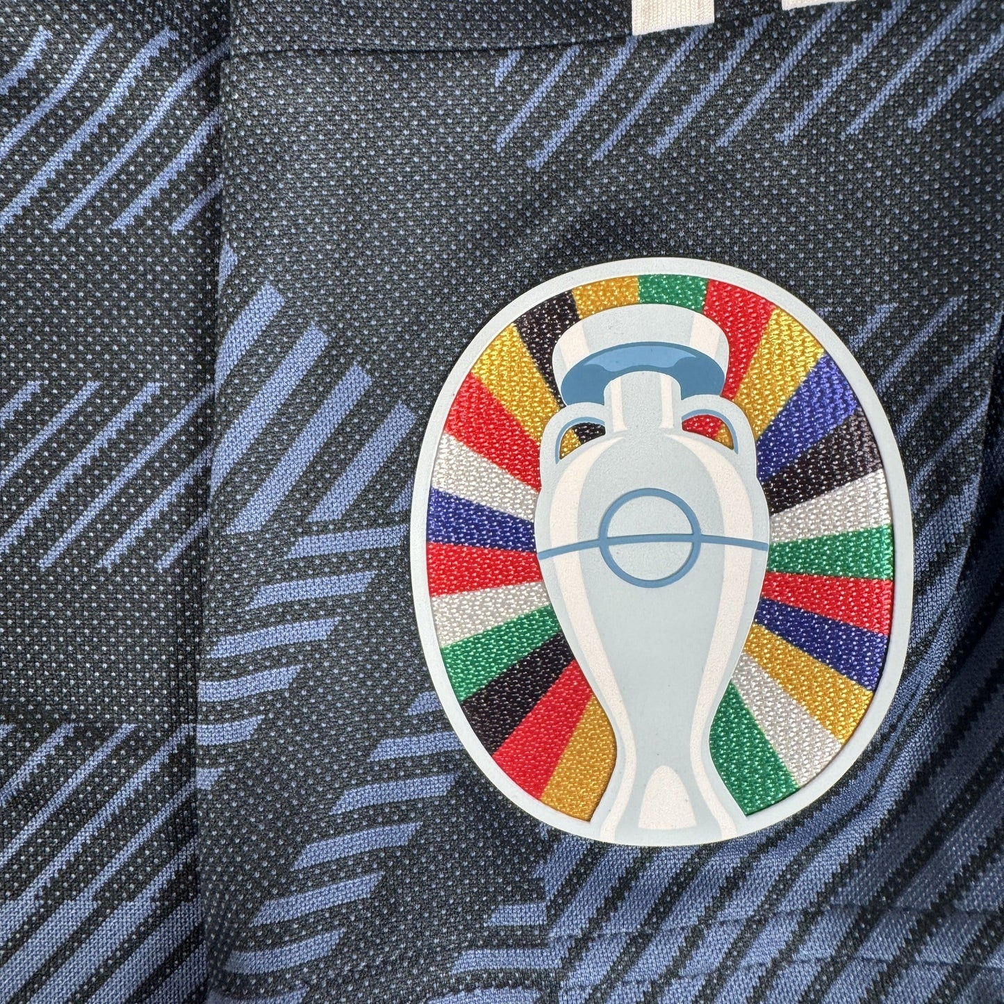 Scotland 2024/2025 Home Football Shirt Small