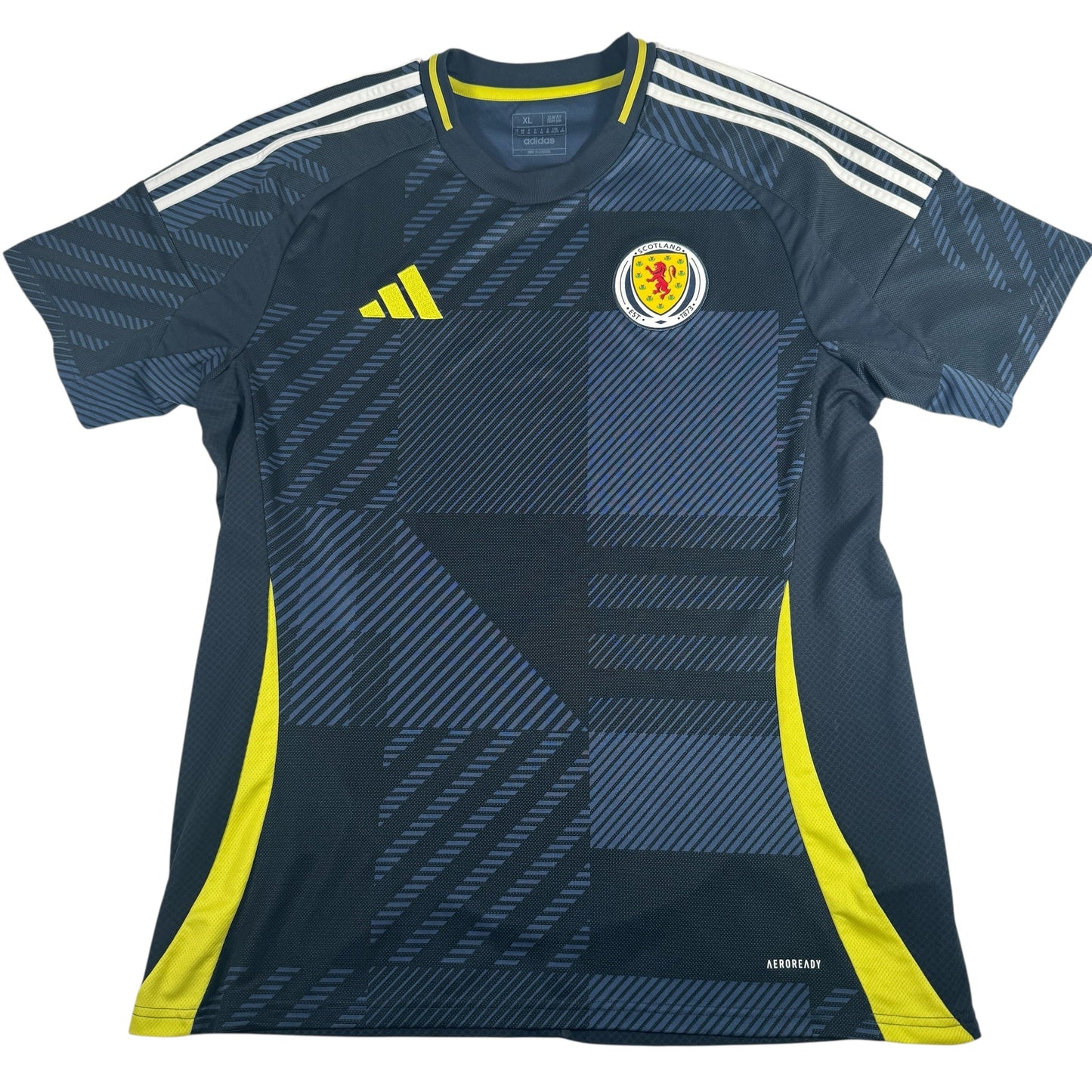 Scotland 2024/2025 Home Football Shirt XL