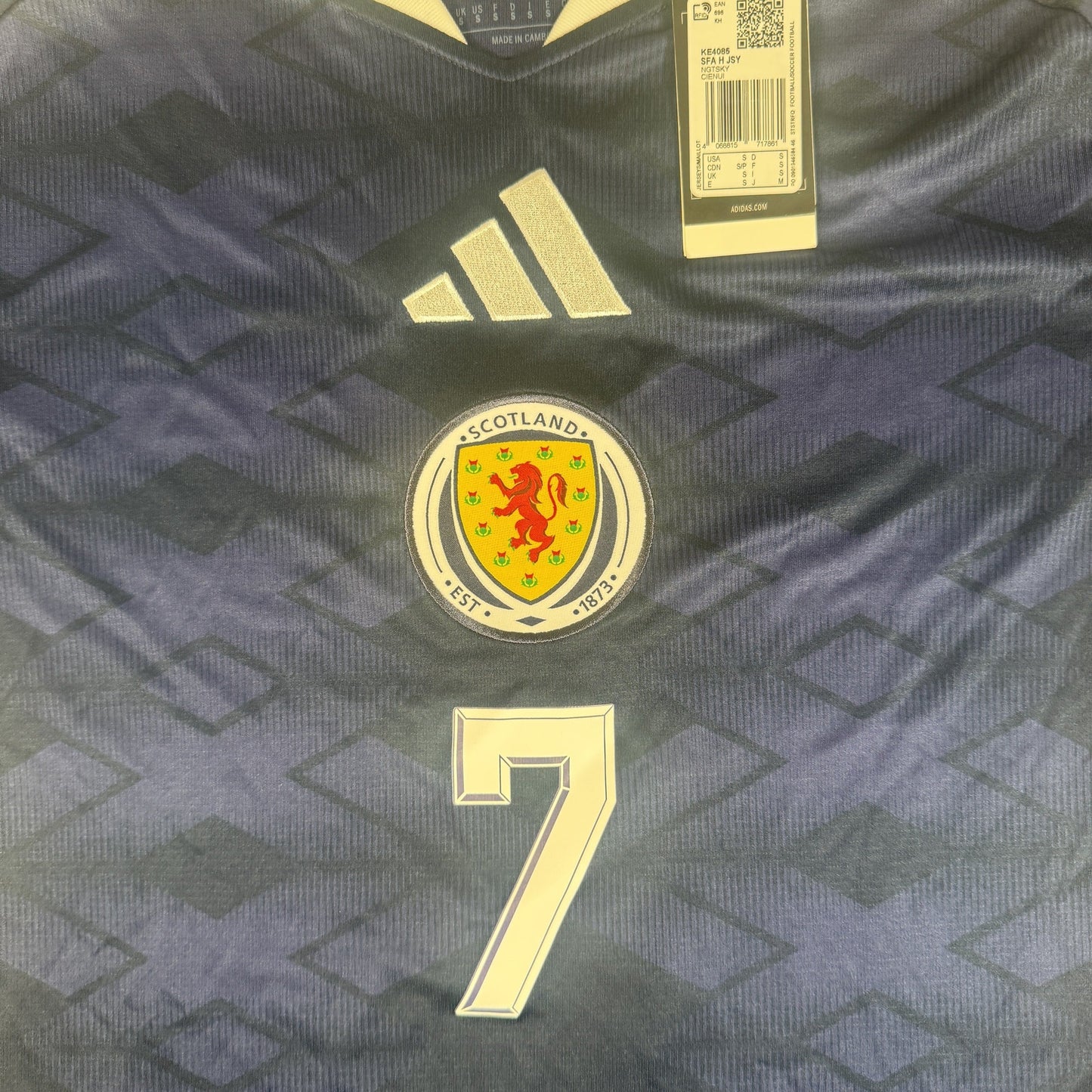Mcginn 7 Scotland 2026/2027 Home Football Shirt Small BNWT