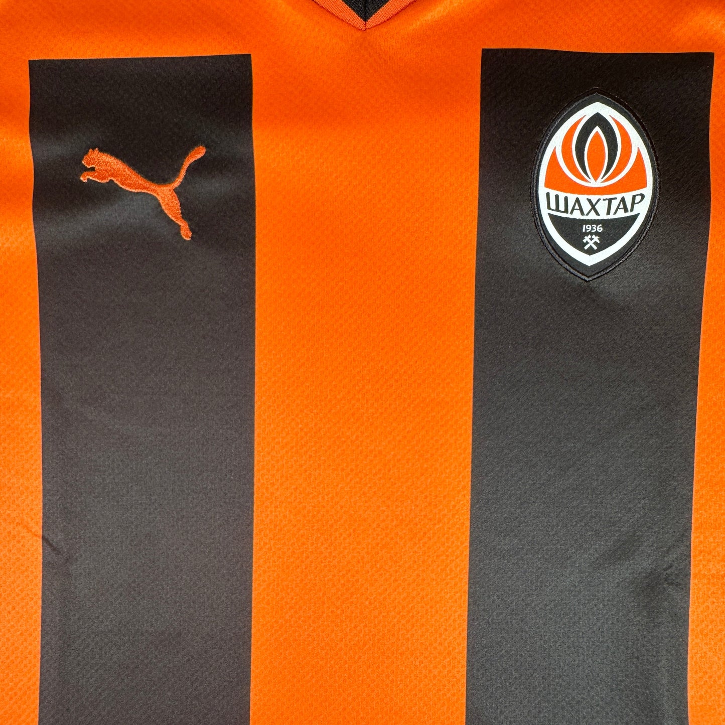 Shakhtar Donetsk 2022/2023 Home Football Shirt Small